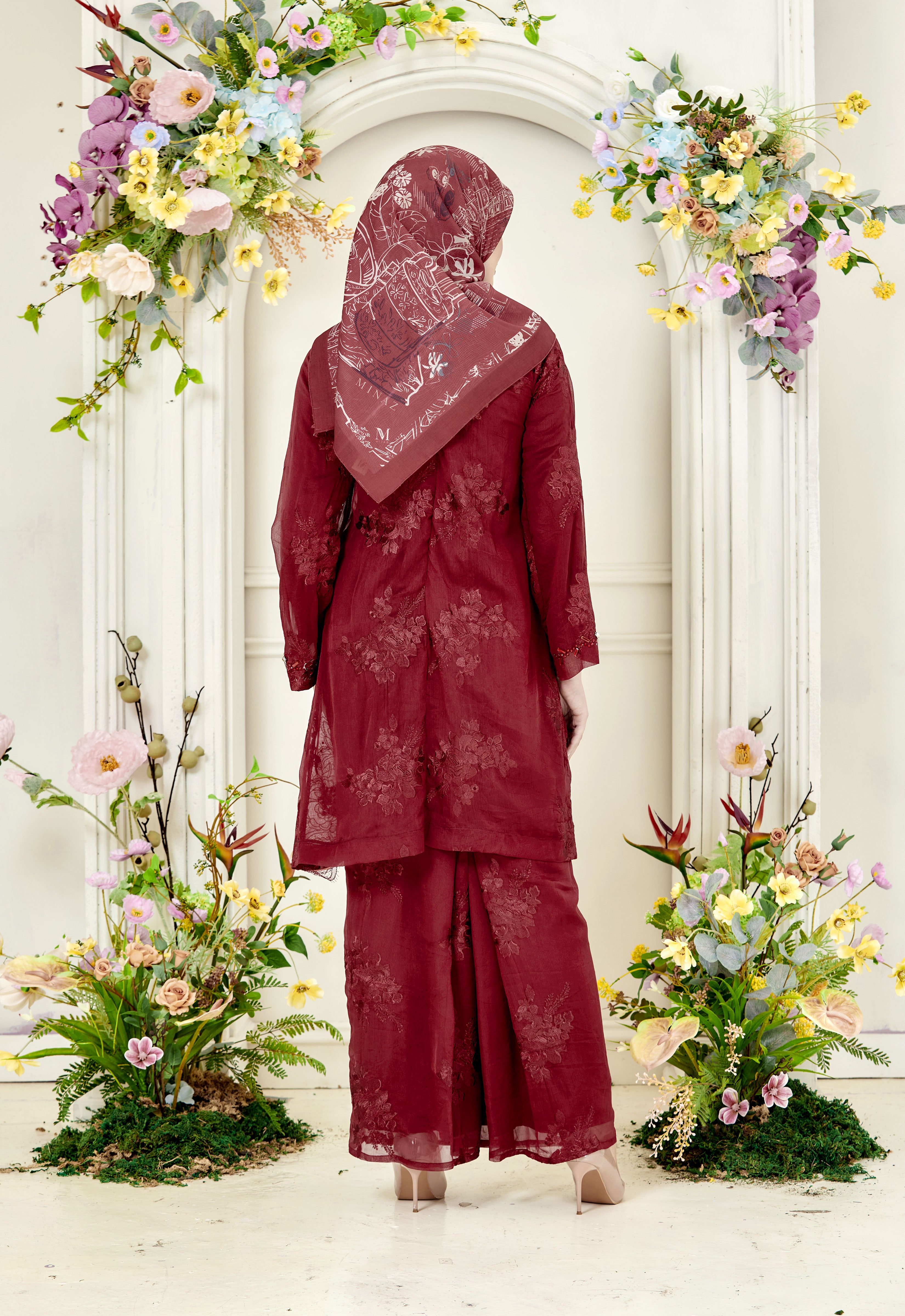 DARLA RIAW KURUNG - MAROON