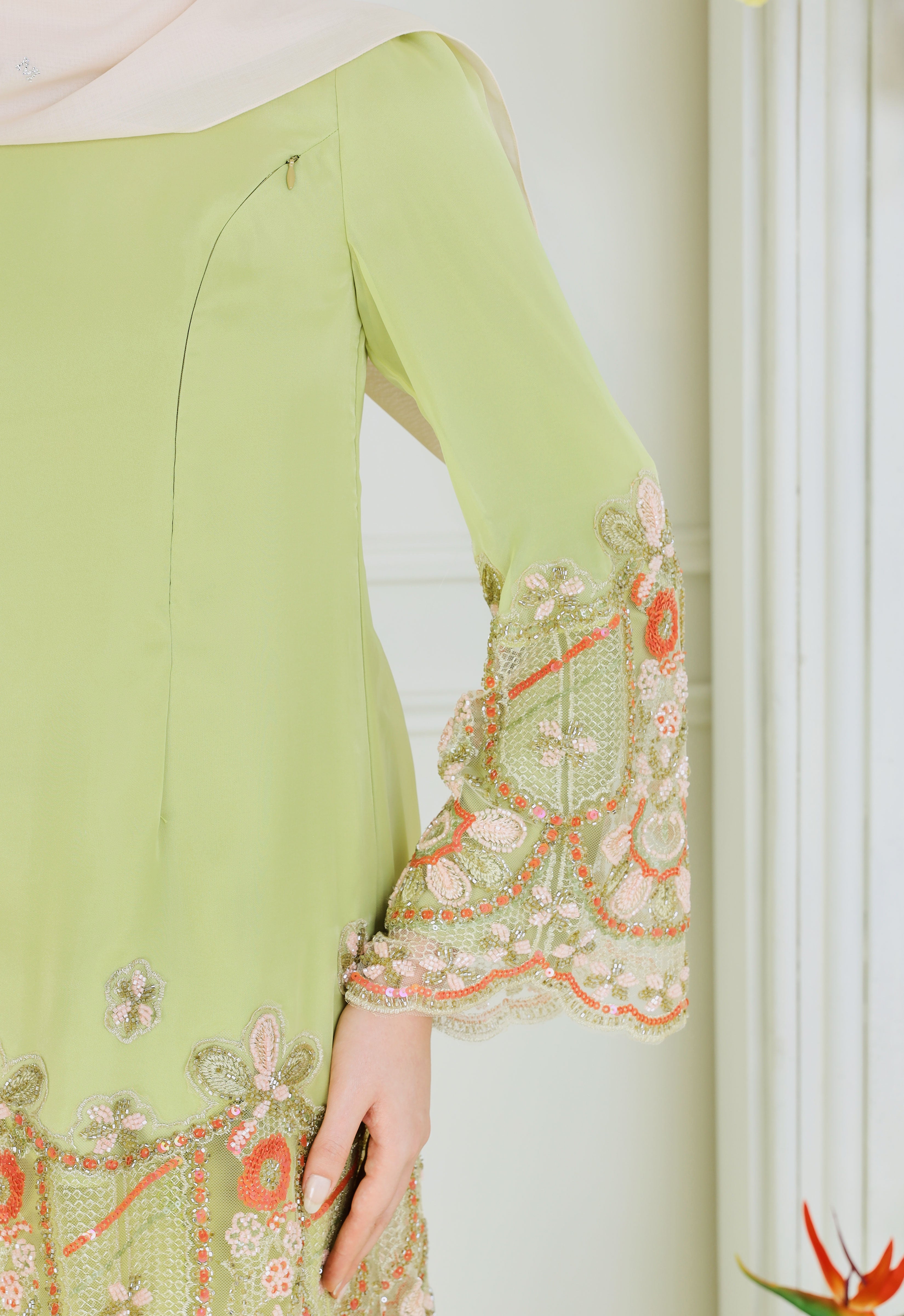 NOURA SUPER LUXE KURUNG - MOSS GREEN