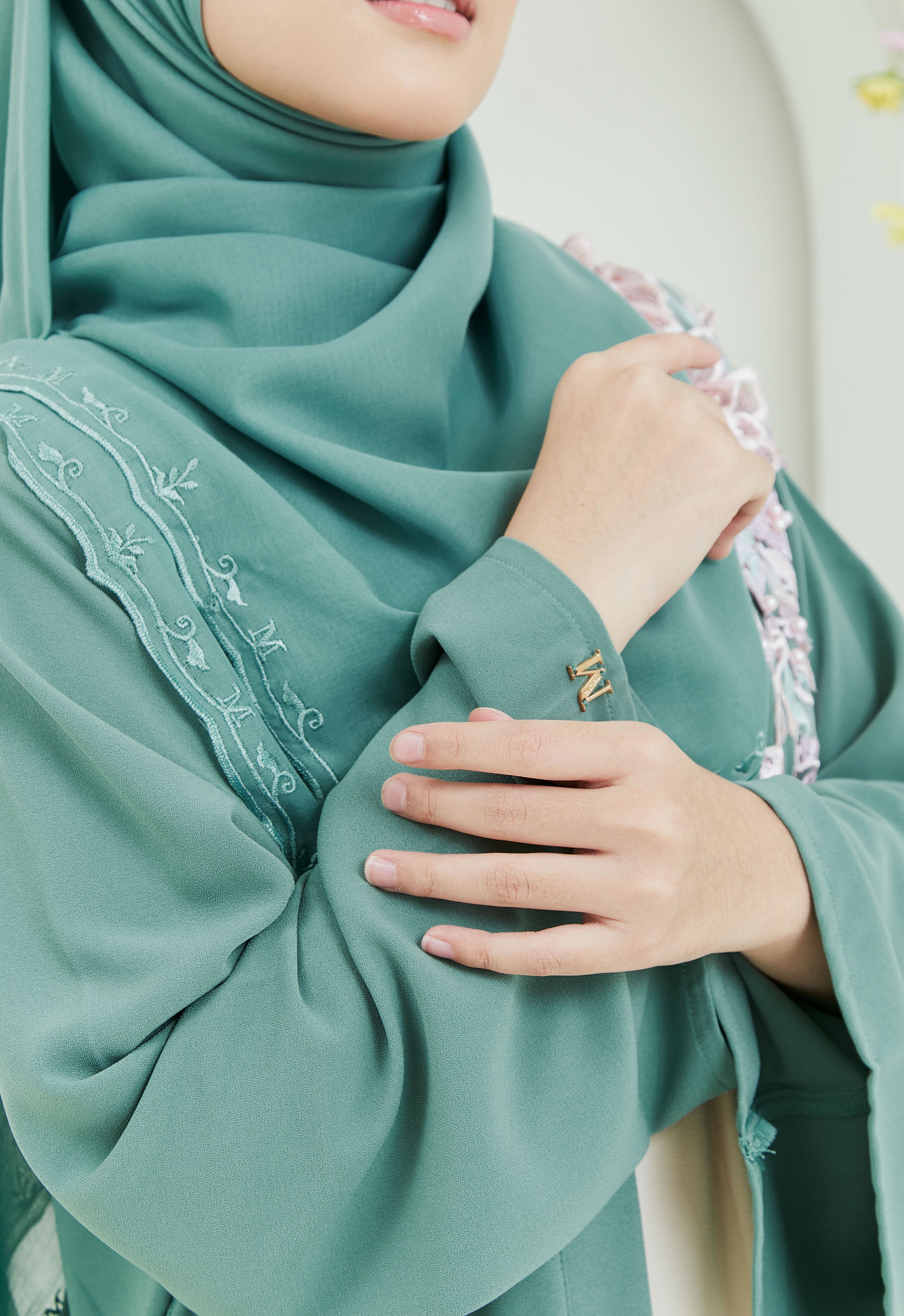 KHADEEJA ABAYA - PASTEL TURQUOISE