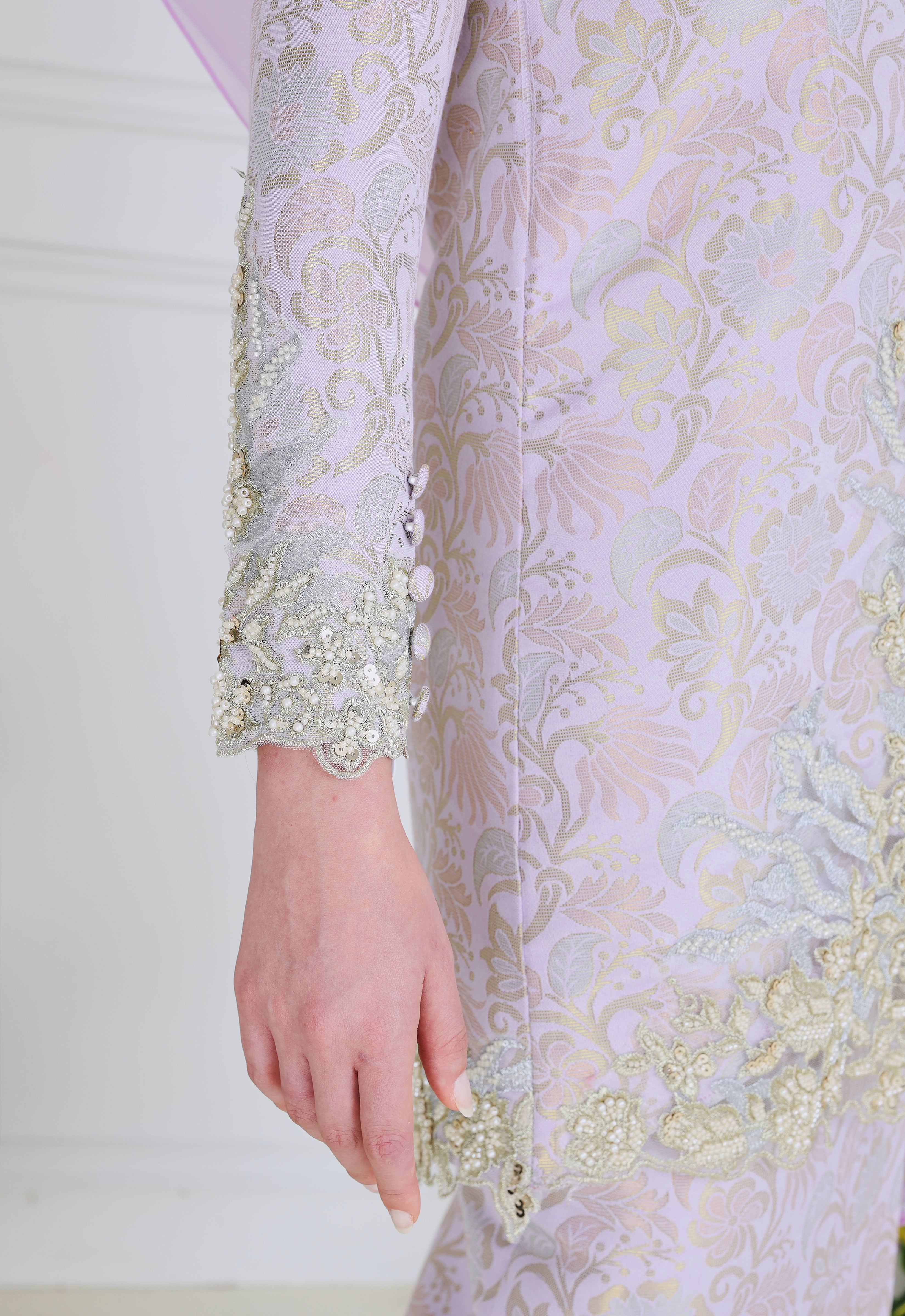 CHE AZIZAH LUXE KEBAYA - PURPLE GREEN