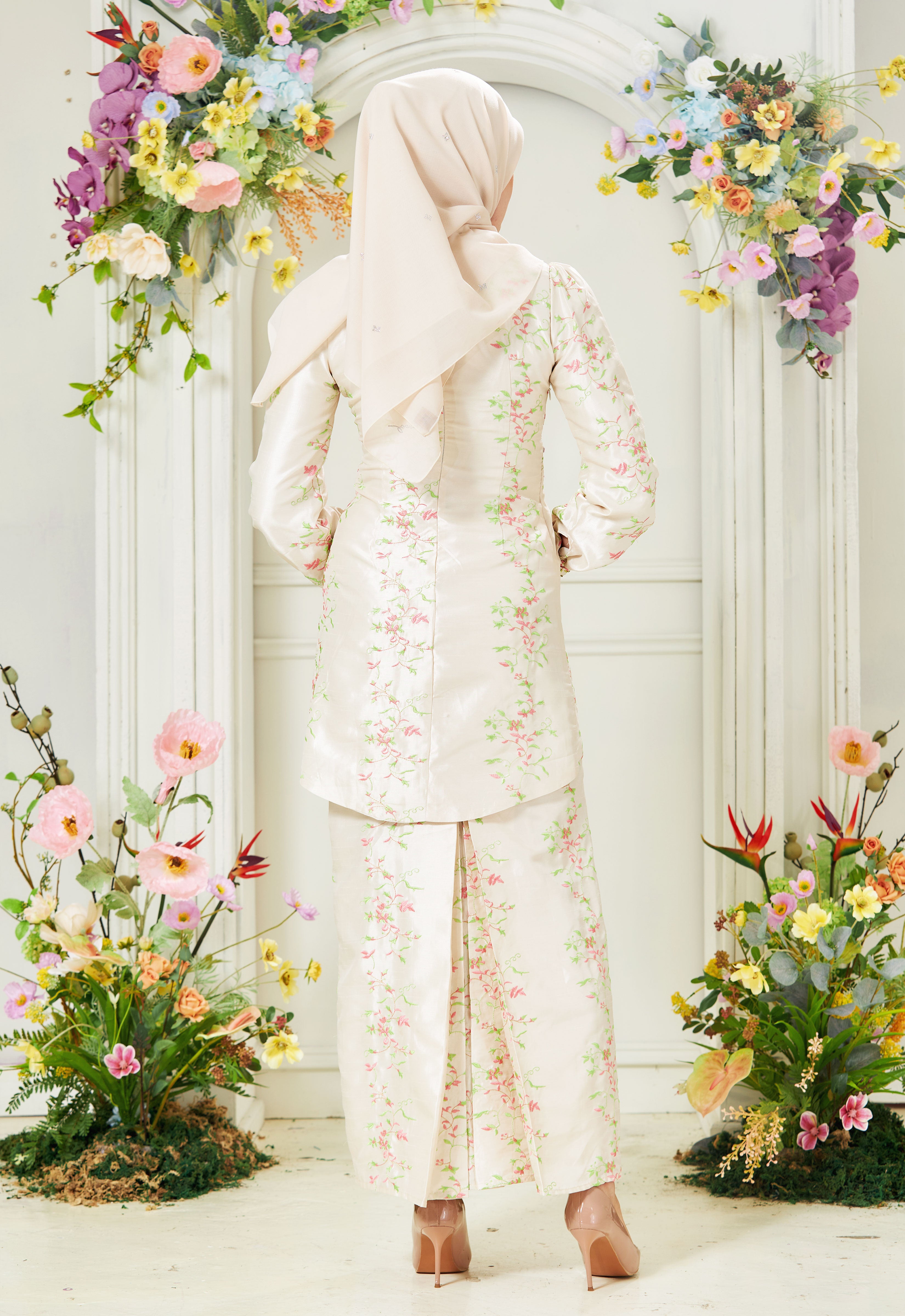 RABECCA LUXE DRAPPED KURUNG - CREAM PINK