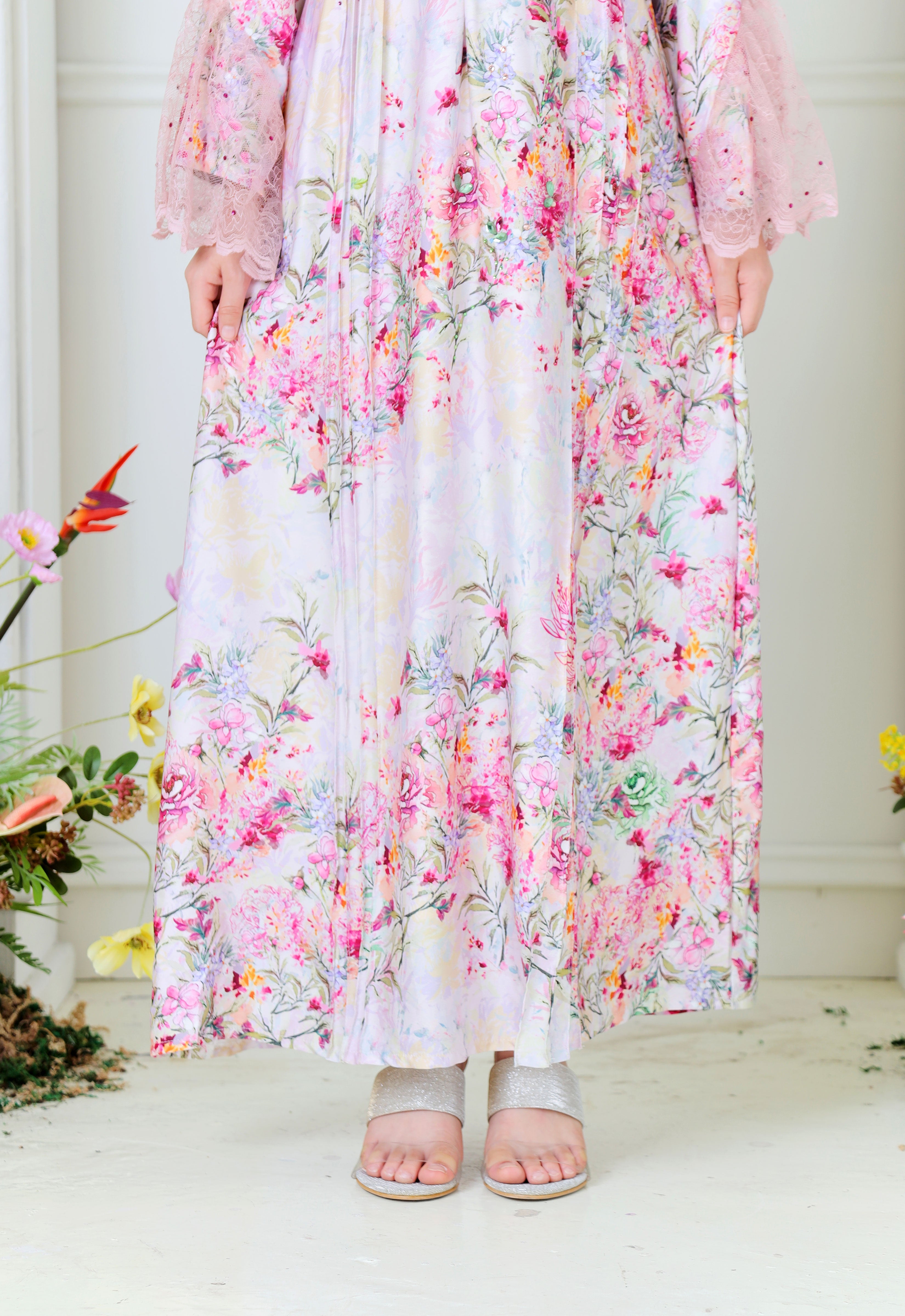 DEENARA KIDS ABAYA - PINK