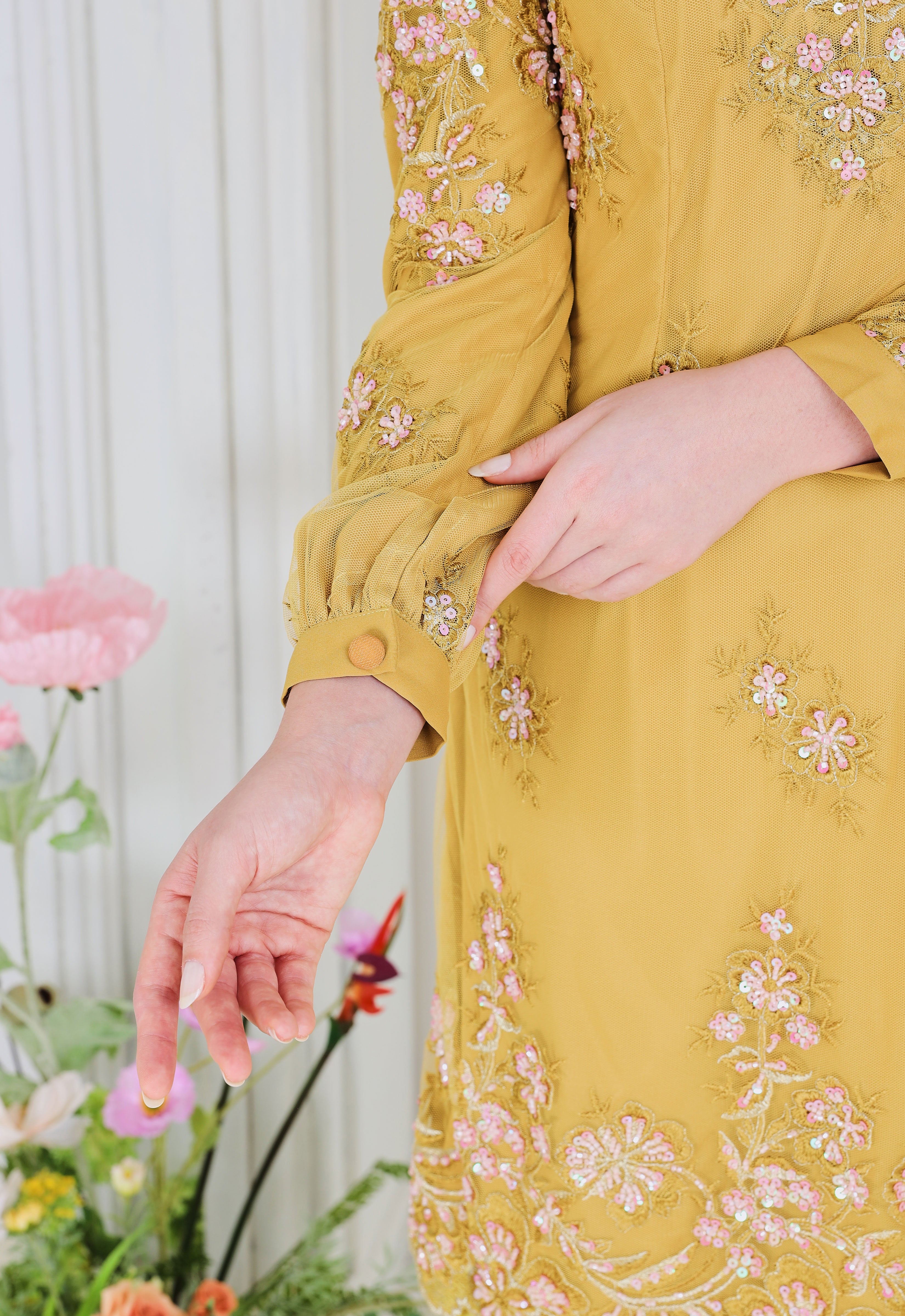 ERYNA LUXE KURUNG - MUSTARD