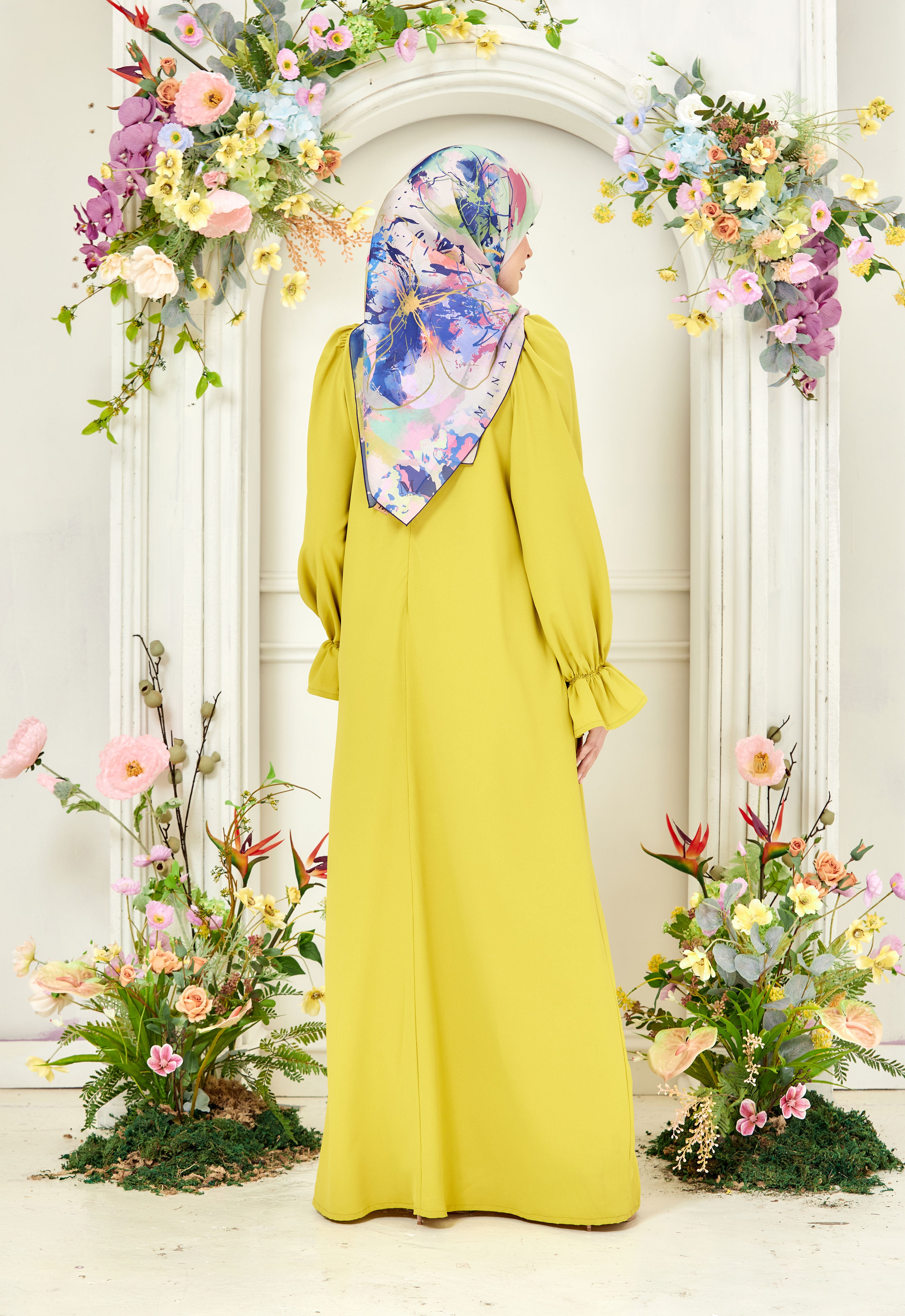 HUMAYRA ABAYA - GREEN