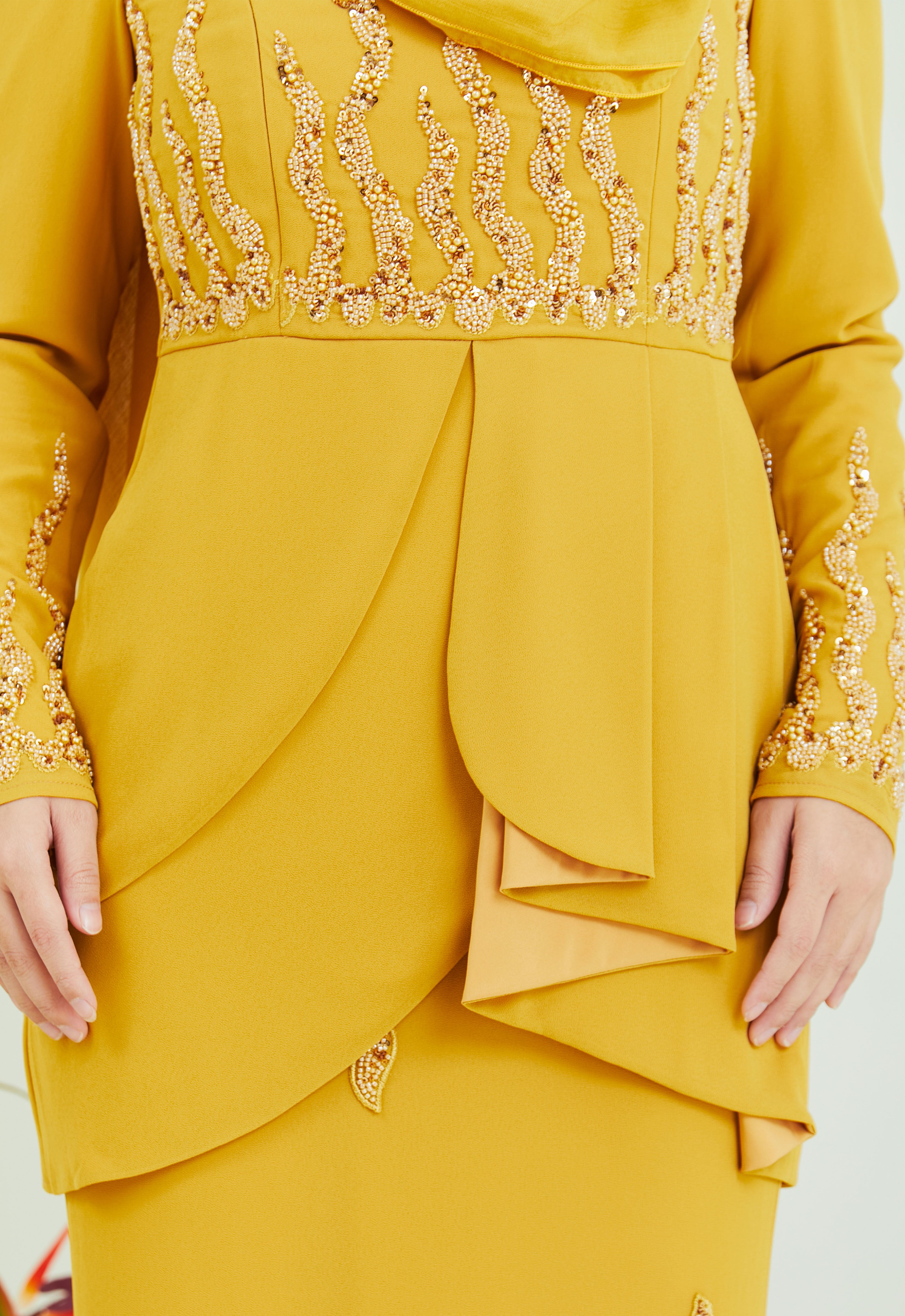 NAYLAA LUXE KURUNG - MUSTARD