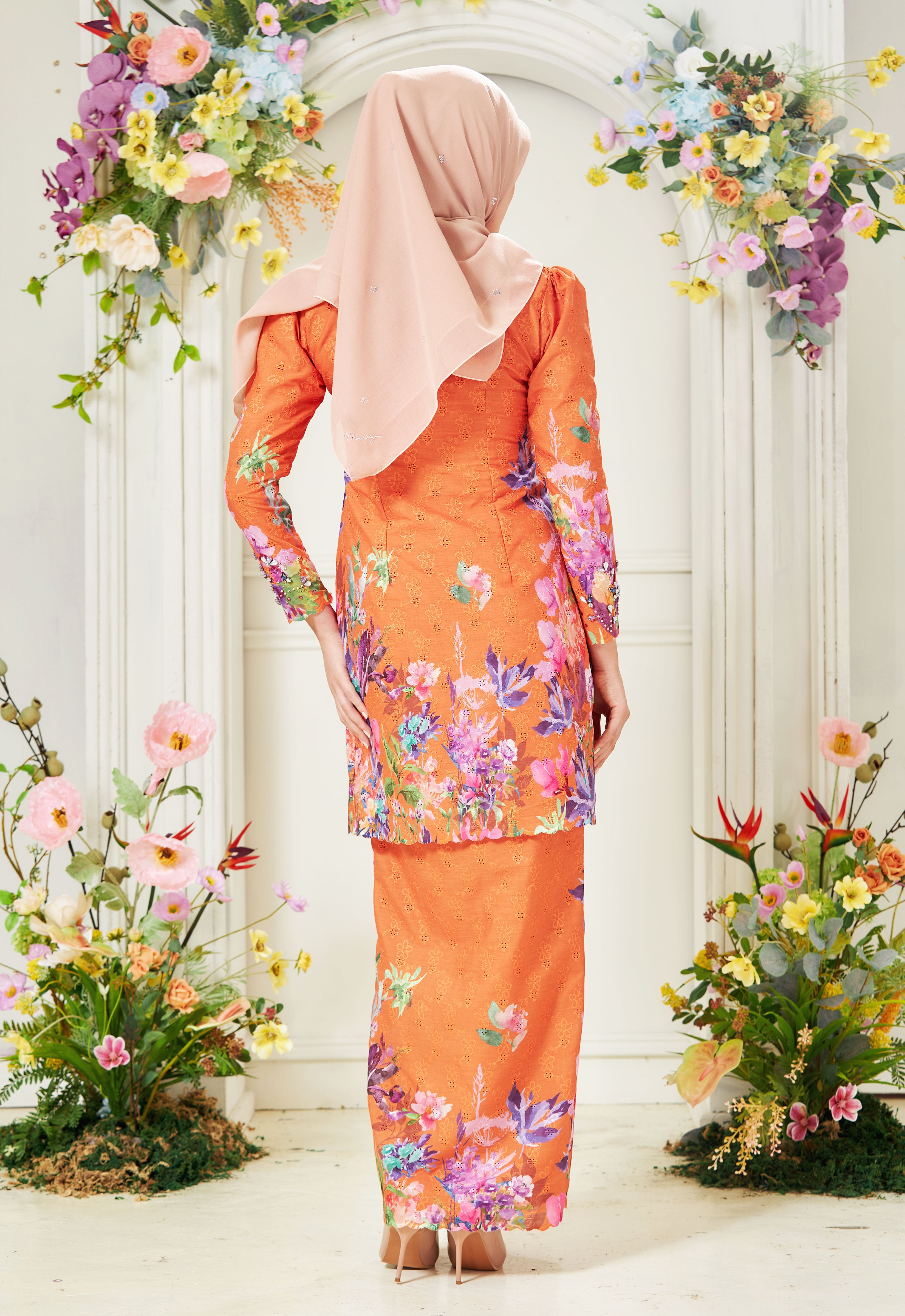 JOANNA KEBAYA - ORANGE BUTTER