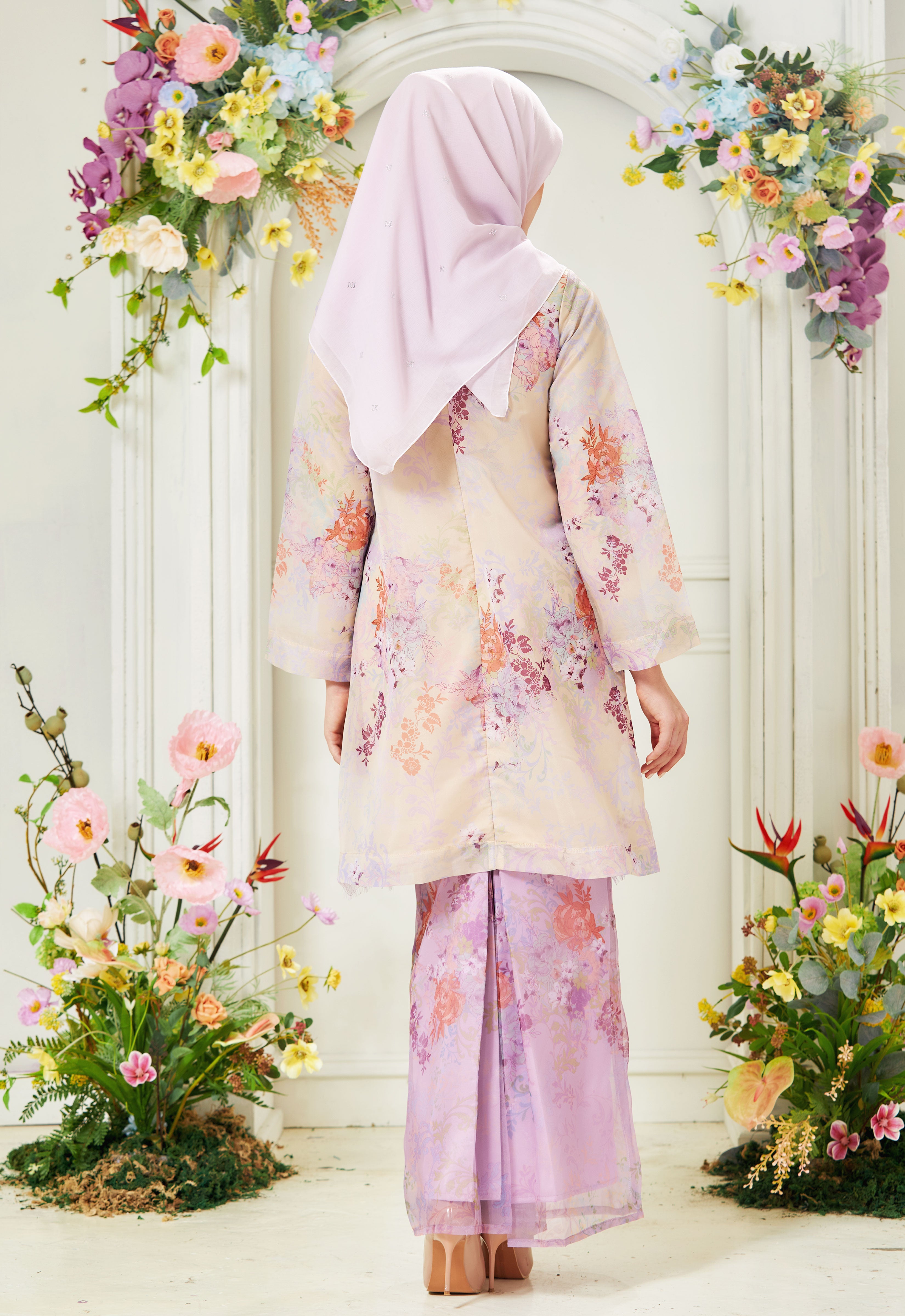 ROZELLA RIAW KURUNG - LILAC CREAM