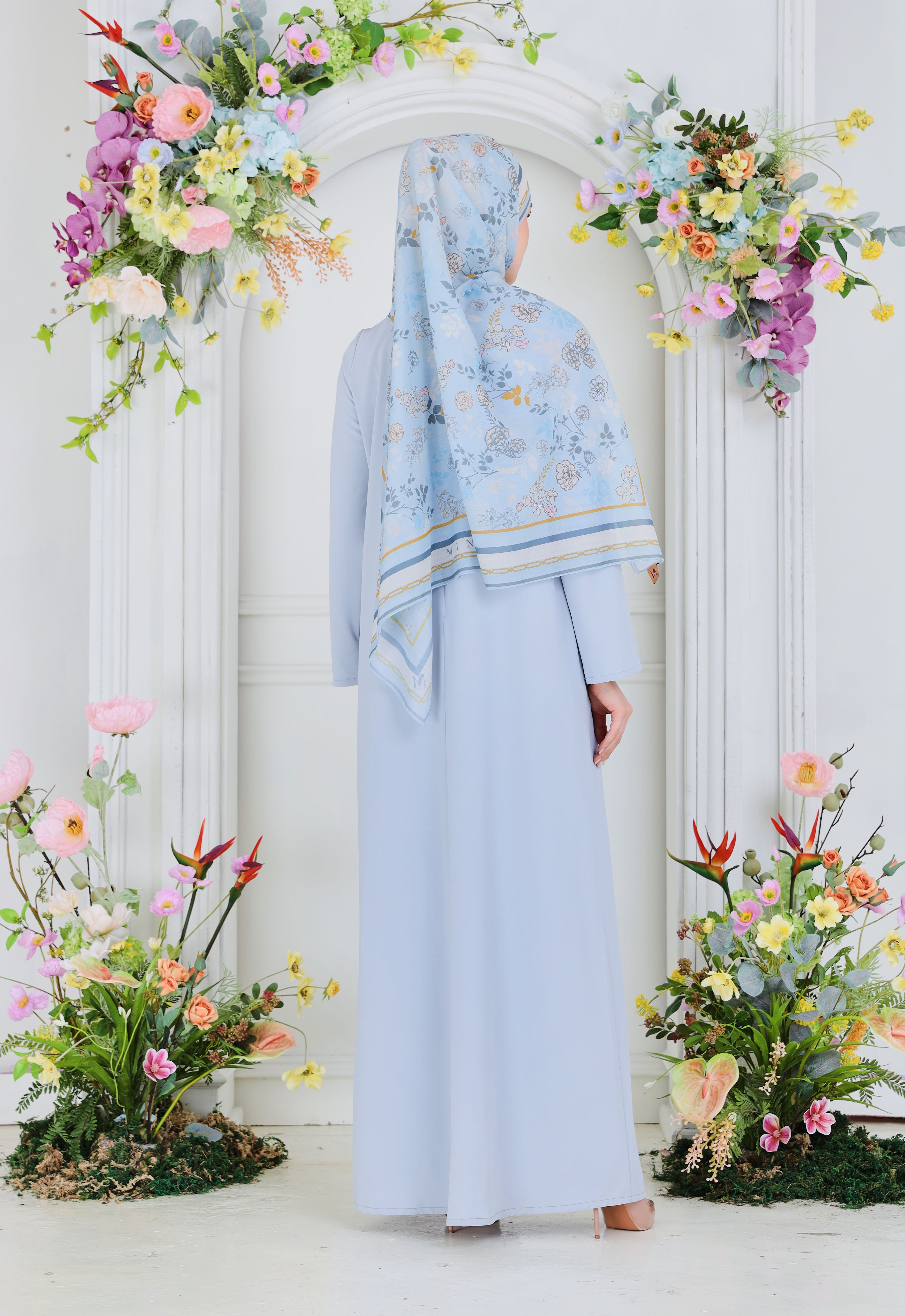 ZEHRA ABAYA - LIGHT GRAY