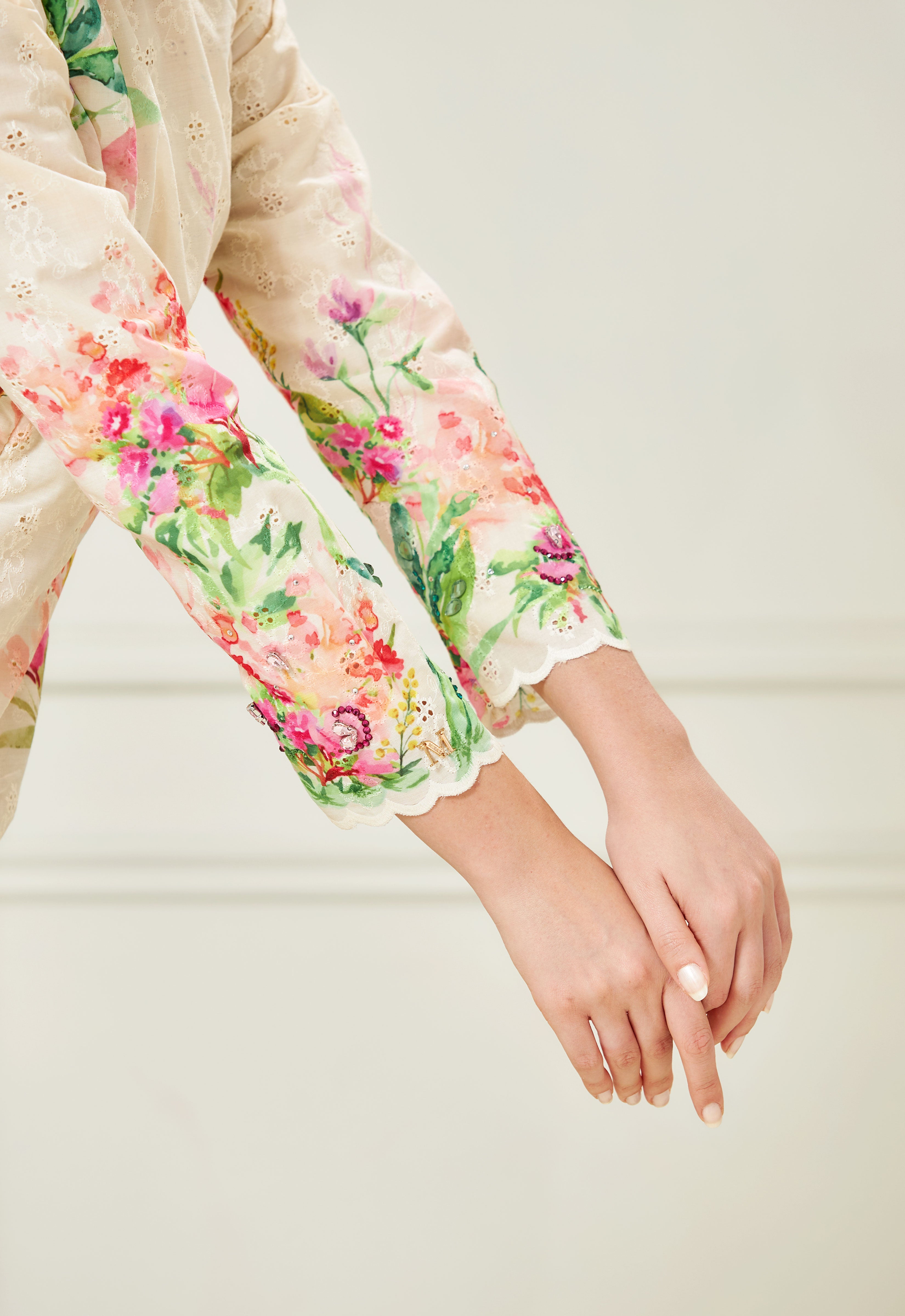 JOANNA KURUNG - CREAM