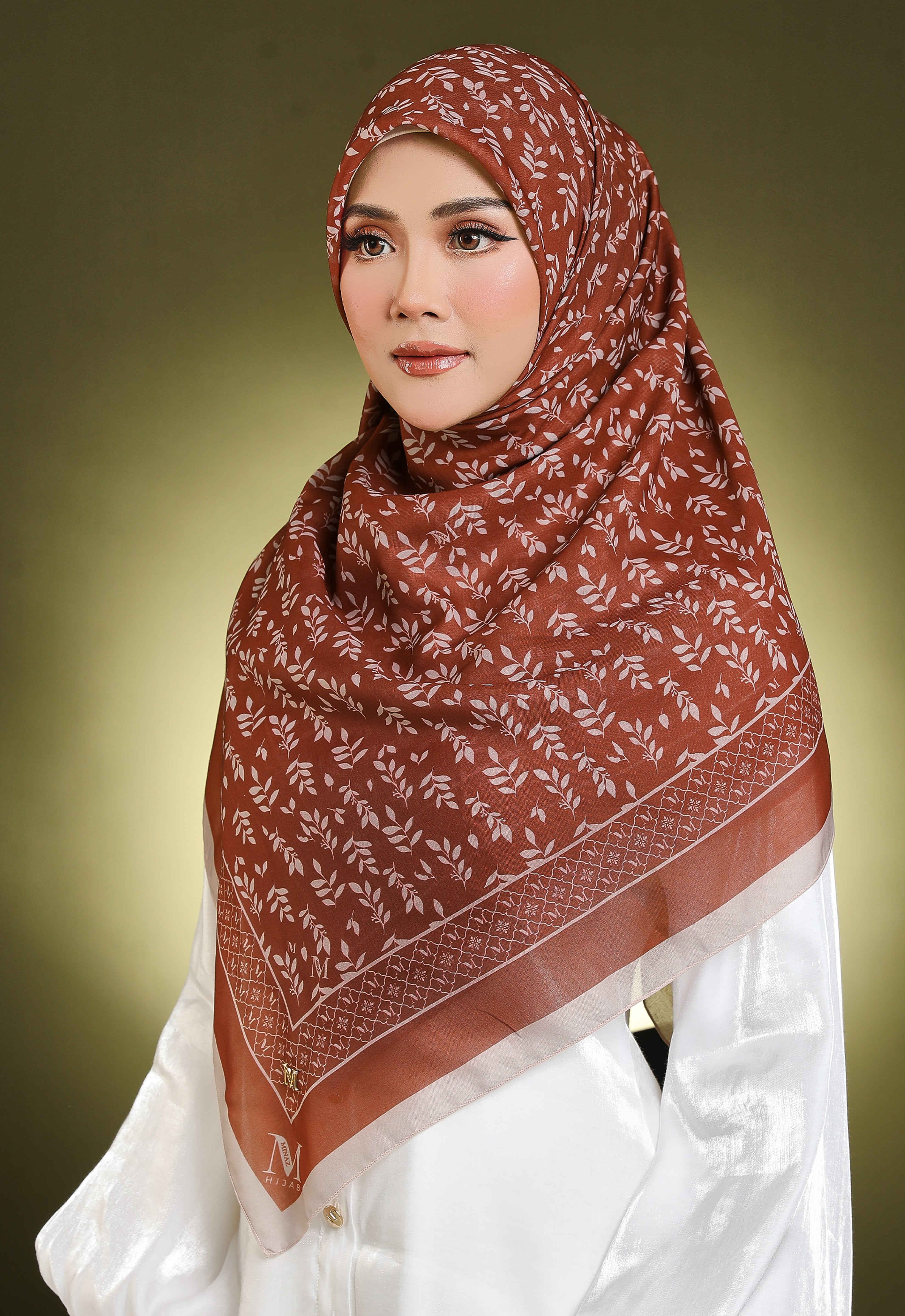 ALANY BAWAL - RED BRICK