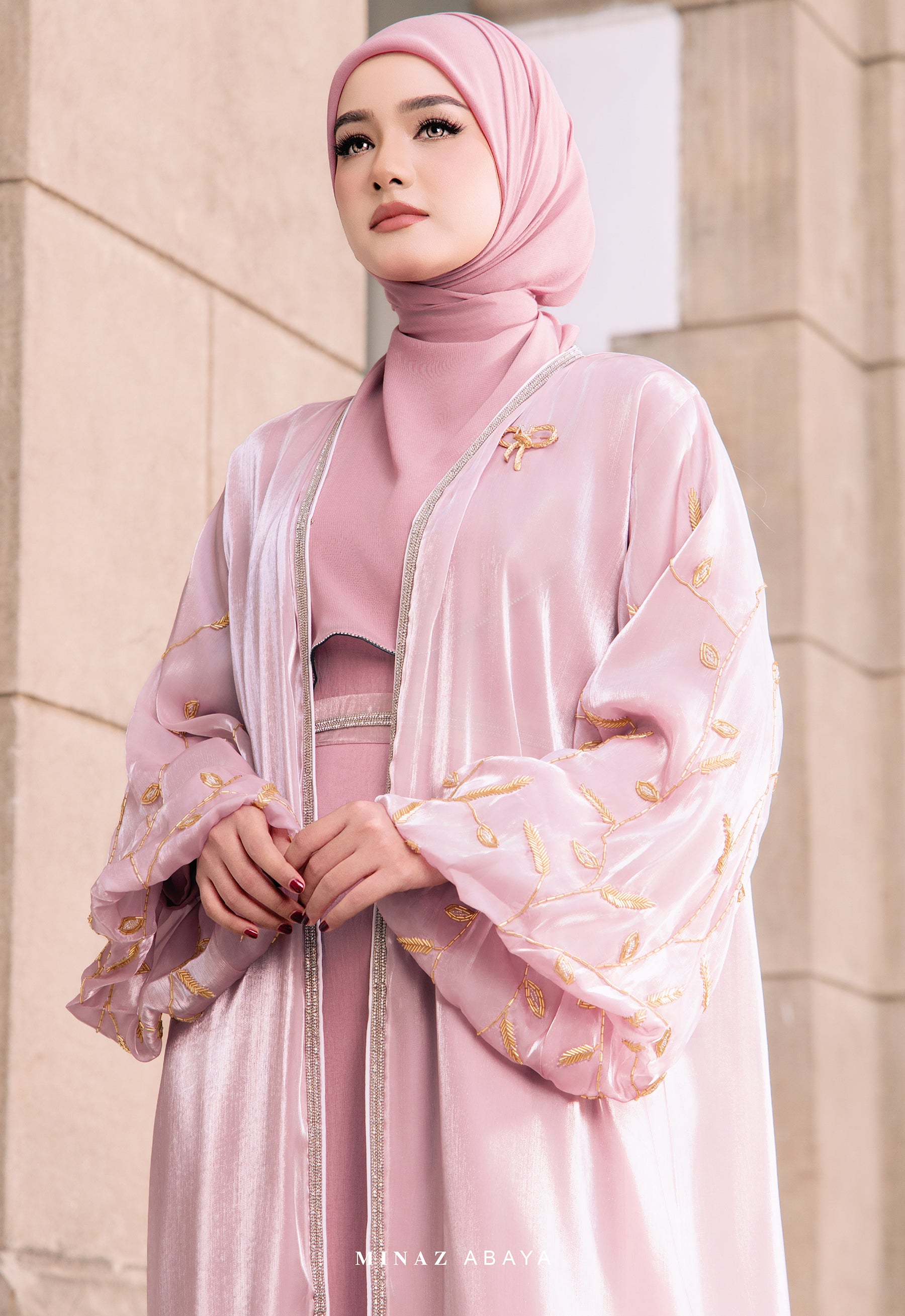 AALIYAH LUXE ABAYA - PINK
