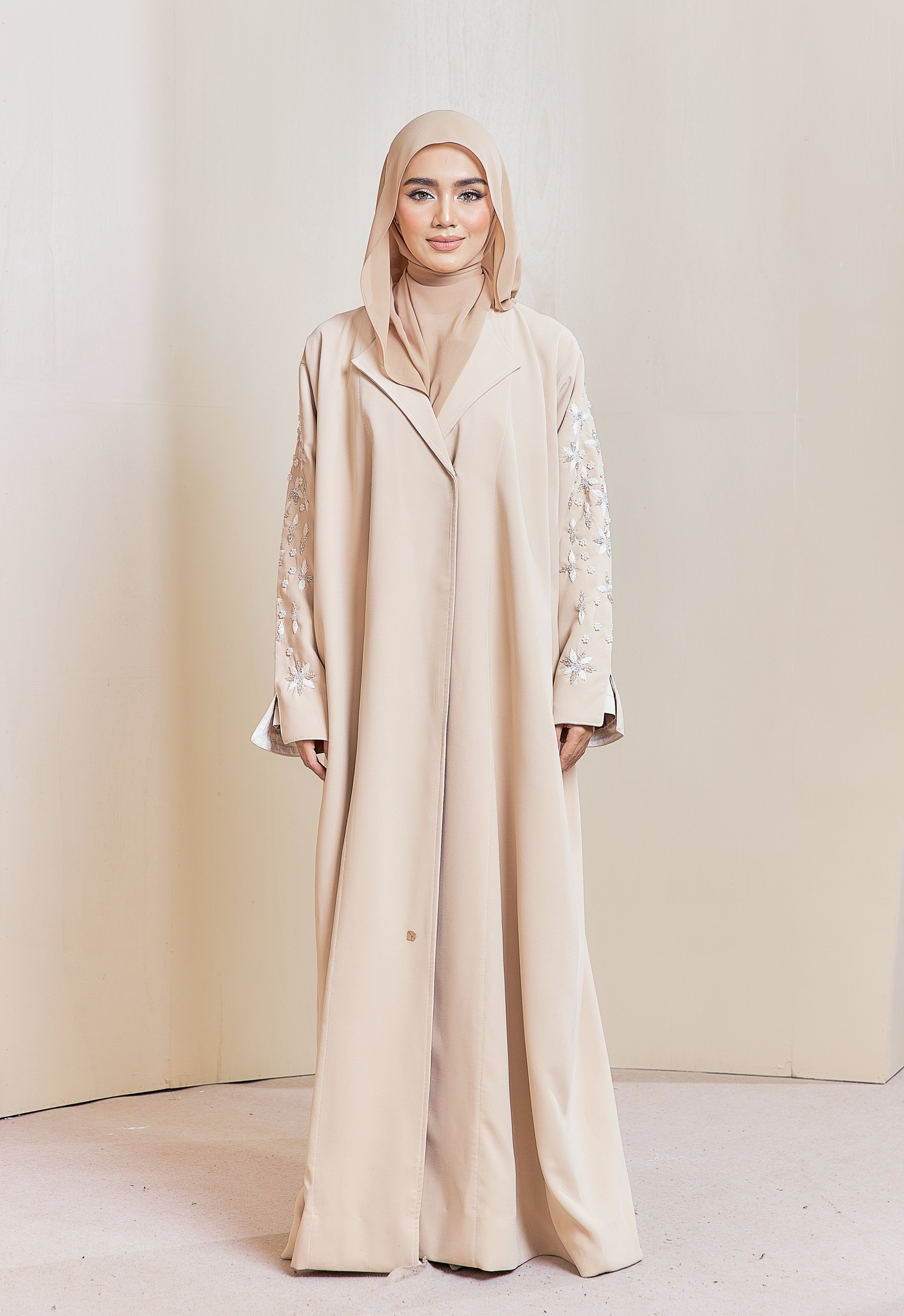 YARA ABAYA - CHAMPAGNE