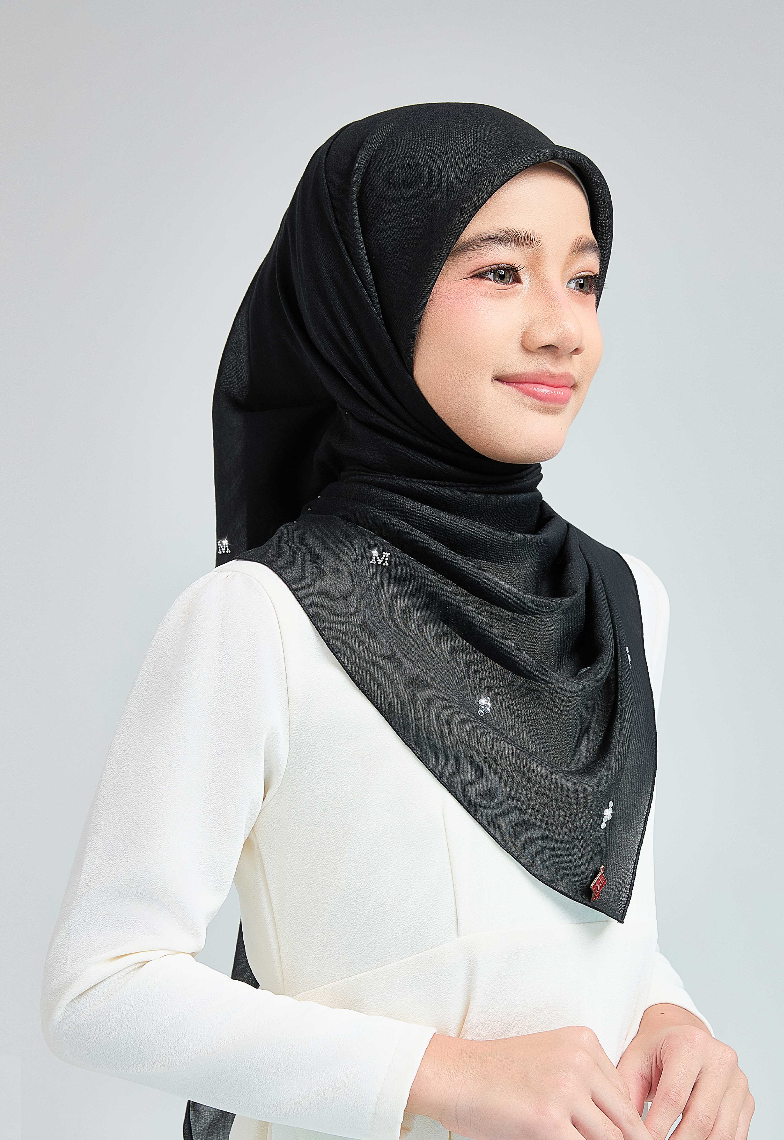 KIDS SETULUS RAYA PLAIN STONE - BLACK