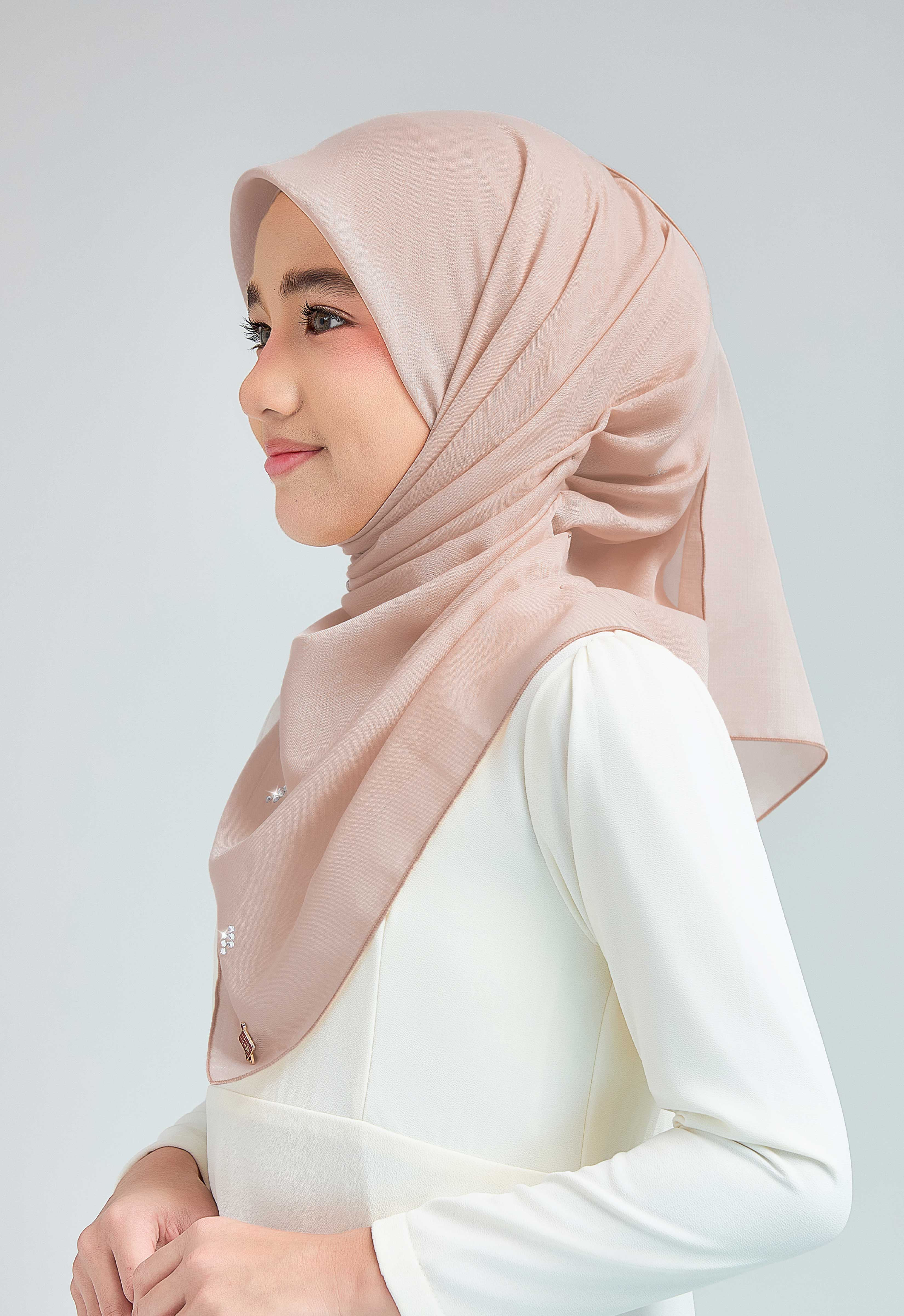 KIDS SETULUS RAYA PLAIN STONE - CHAMPAGNE