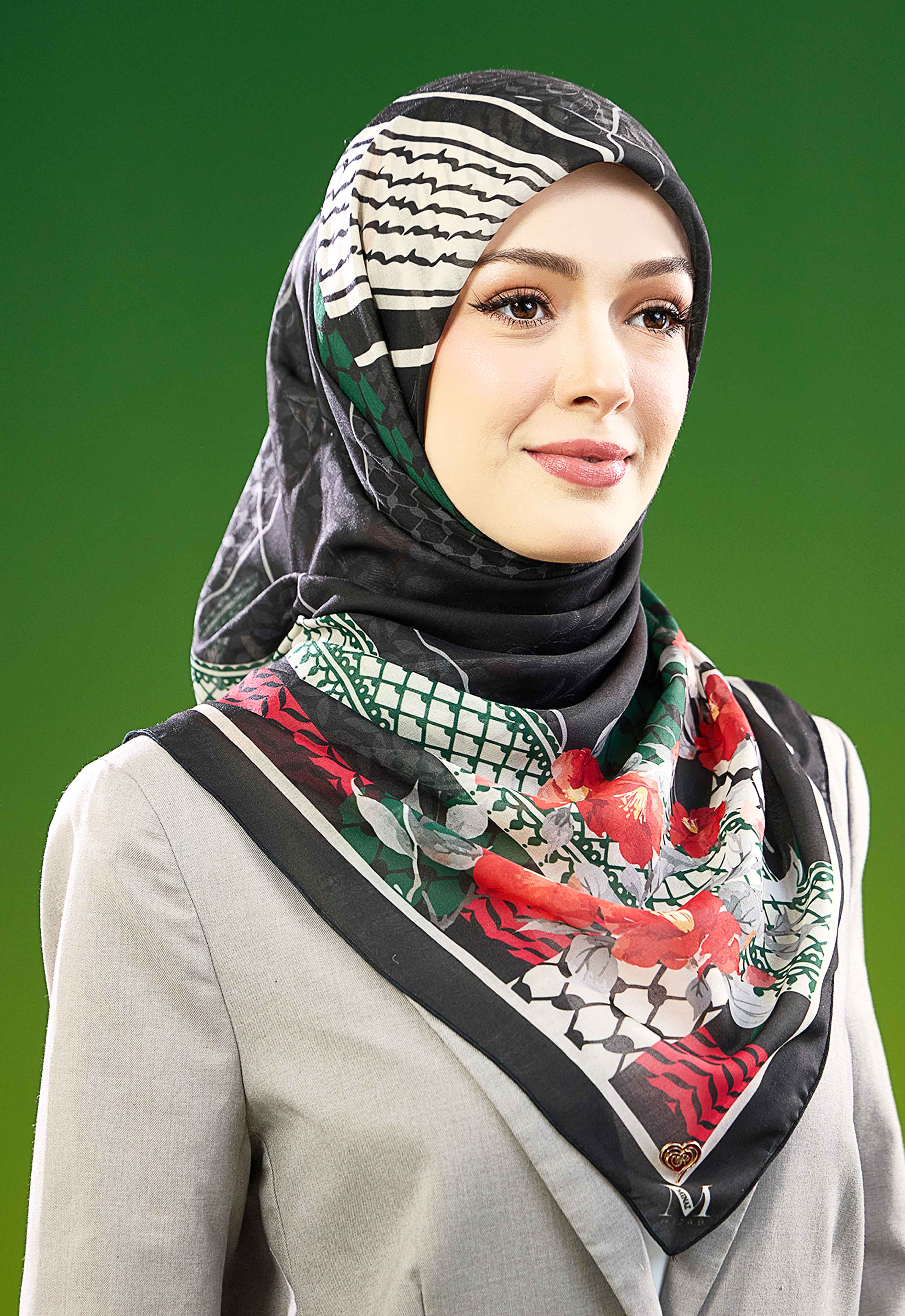 PALESTINE BLOOM BAWAL - BLACK