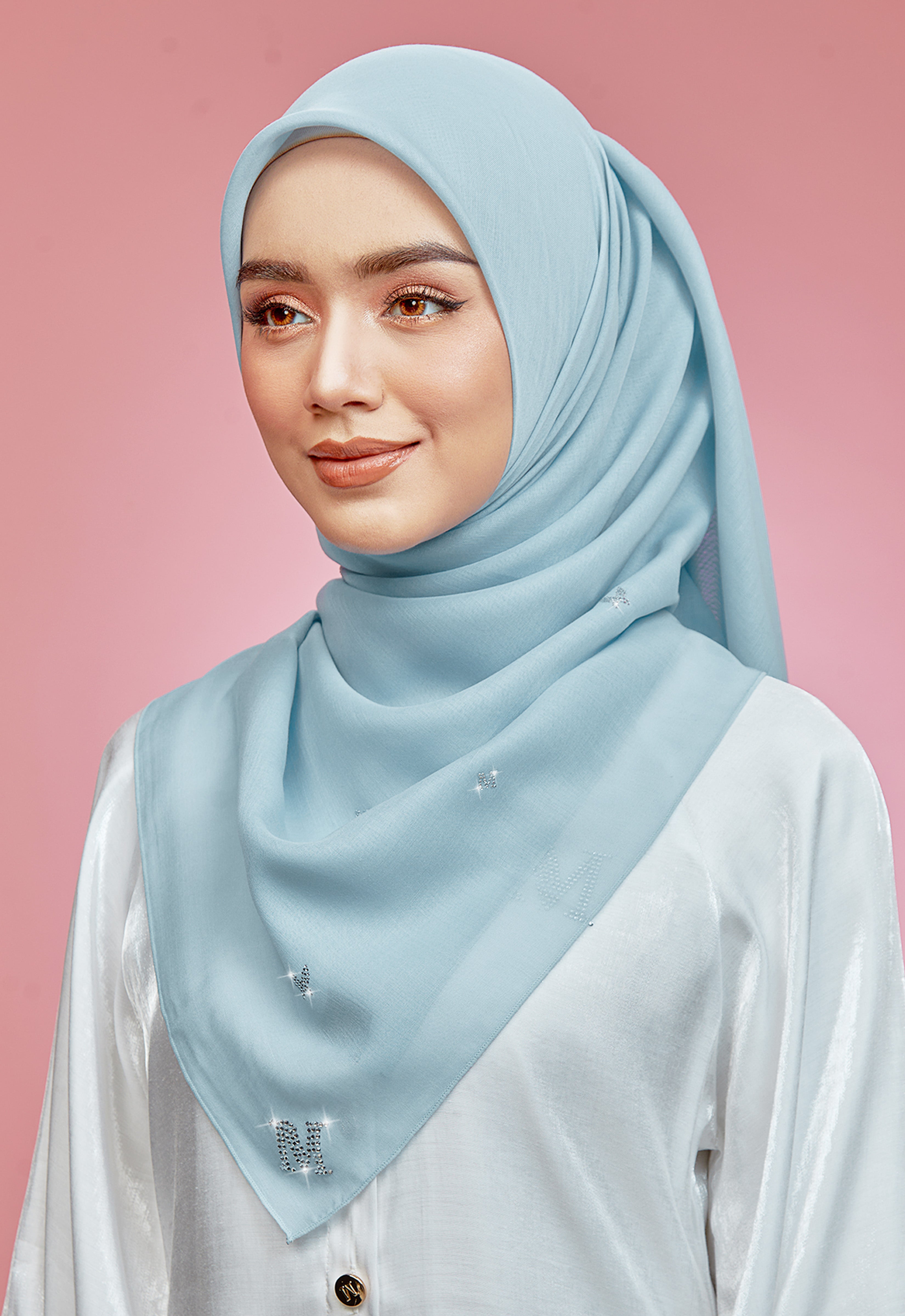 PLAIN BUTTERFLY STONE BAWAL - LIGHT BLUE
