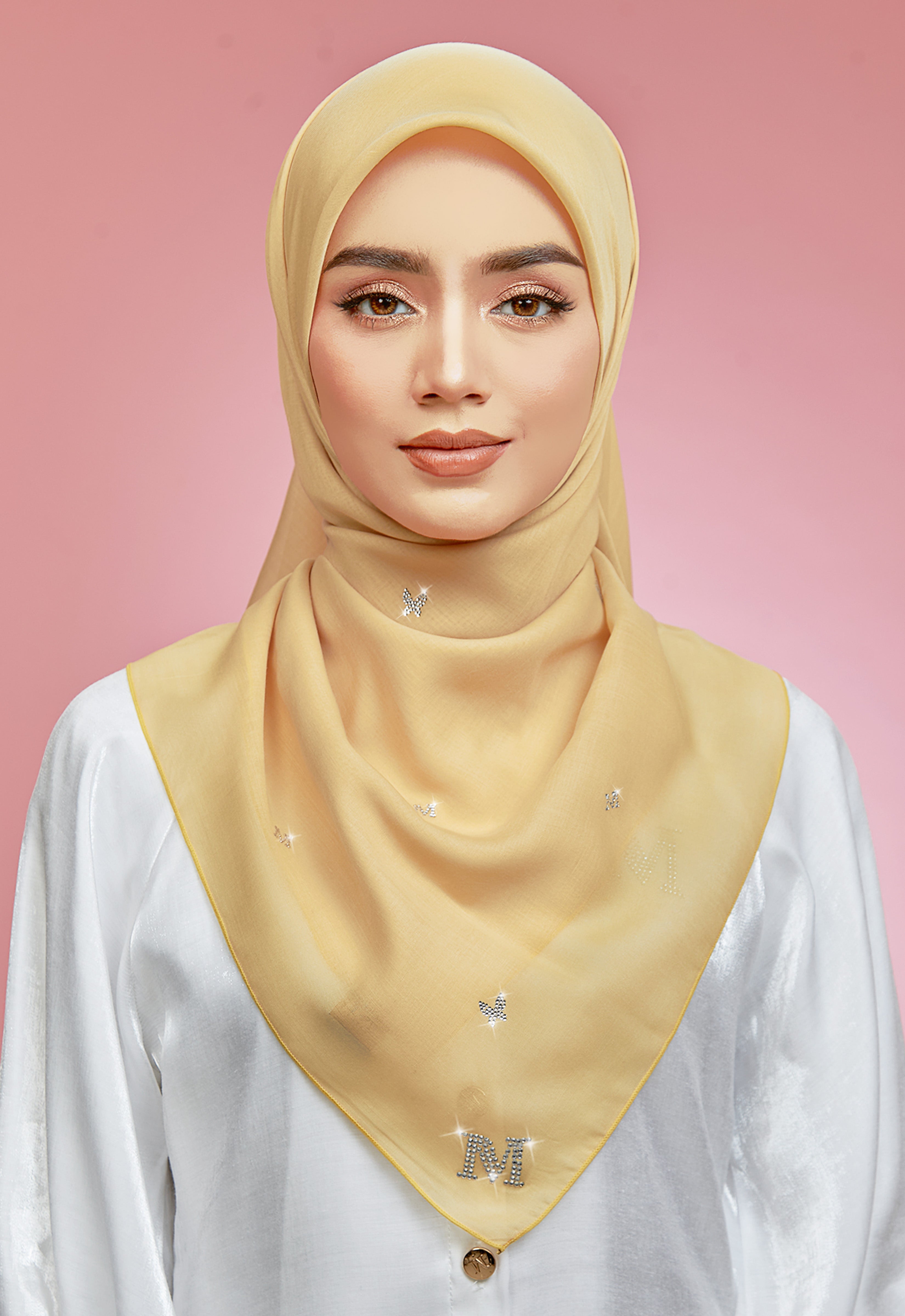 PLAIN BUTTERFLY STONE BAWAL - MUSTARD