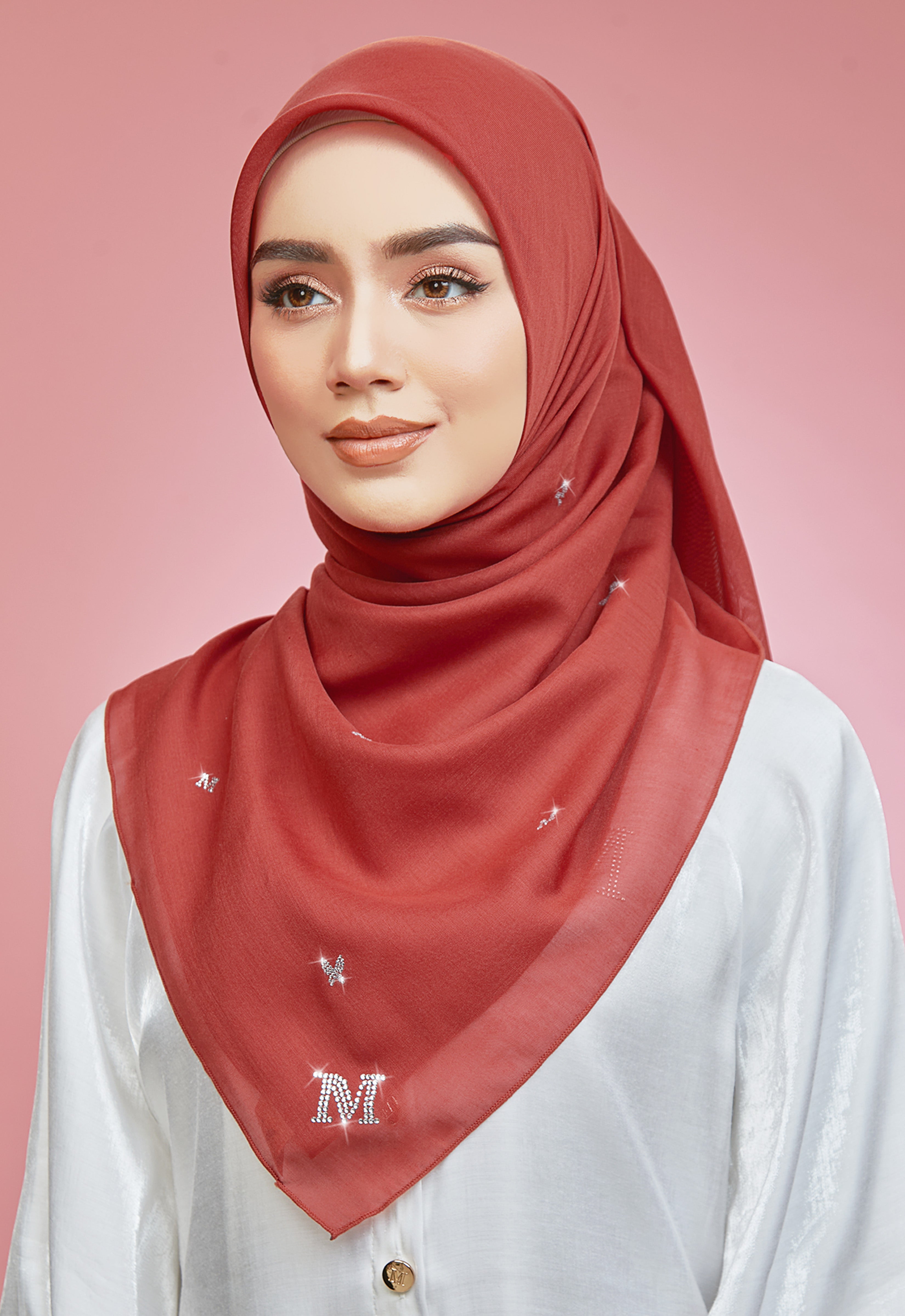 PLAIN BUTTERFLY STONE BAWAL - TOPAZ