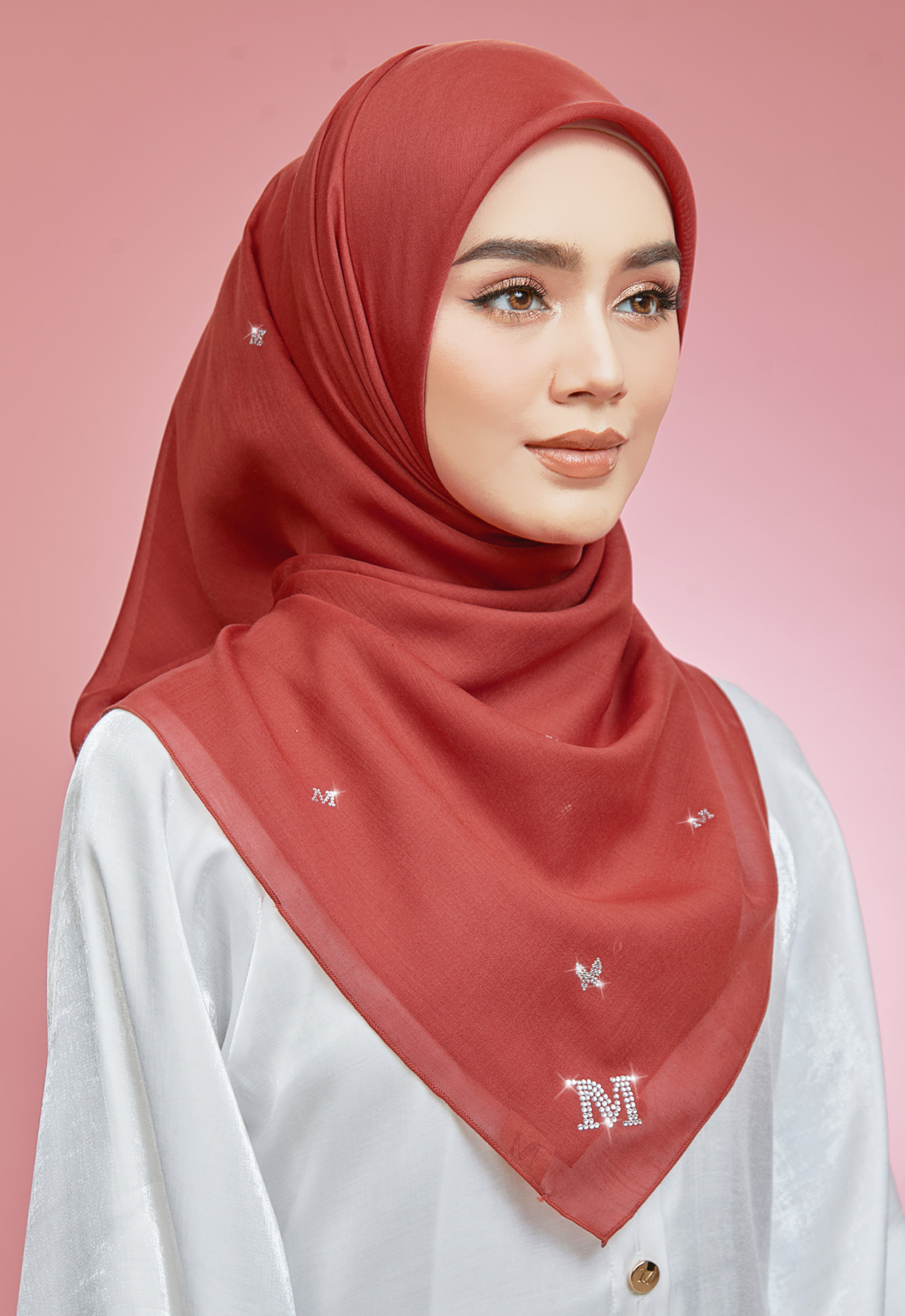 PLAIN BUTTERFLY STONE BAWAL - TOPAZ