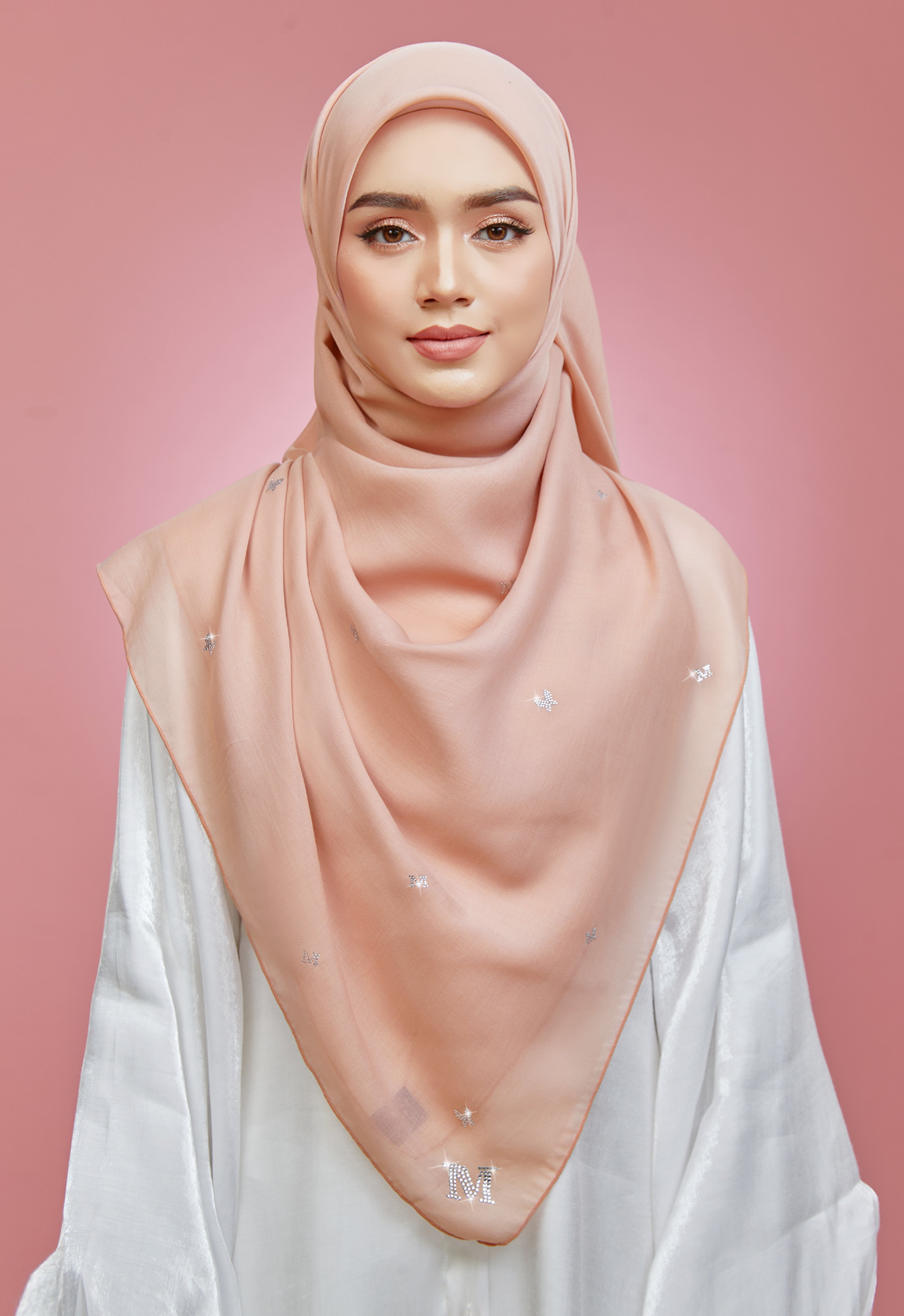 PLAIN BUTTERFLY STONE BAWAL - BLUSH PEACH