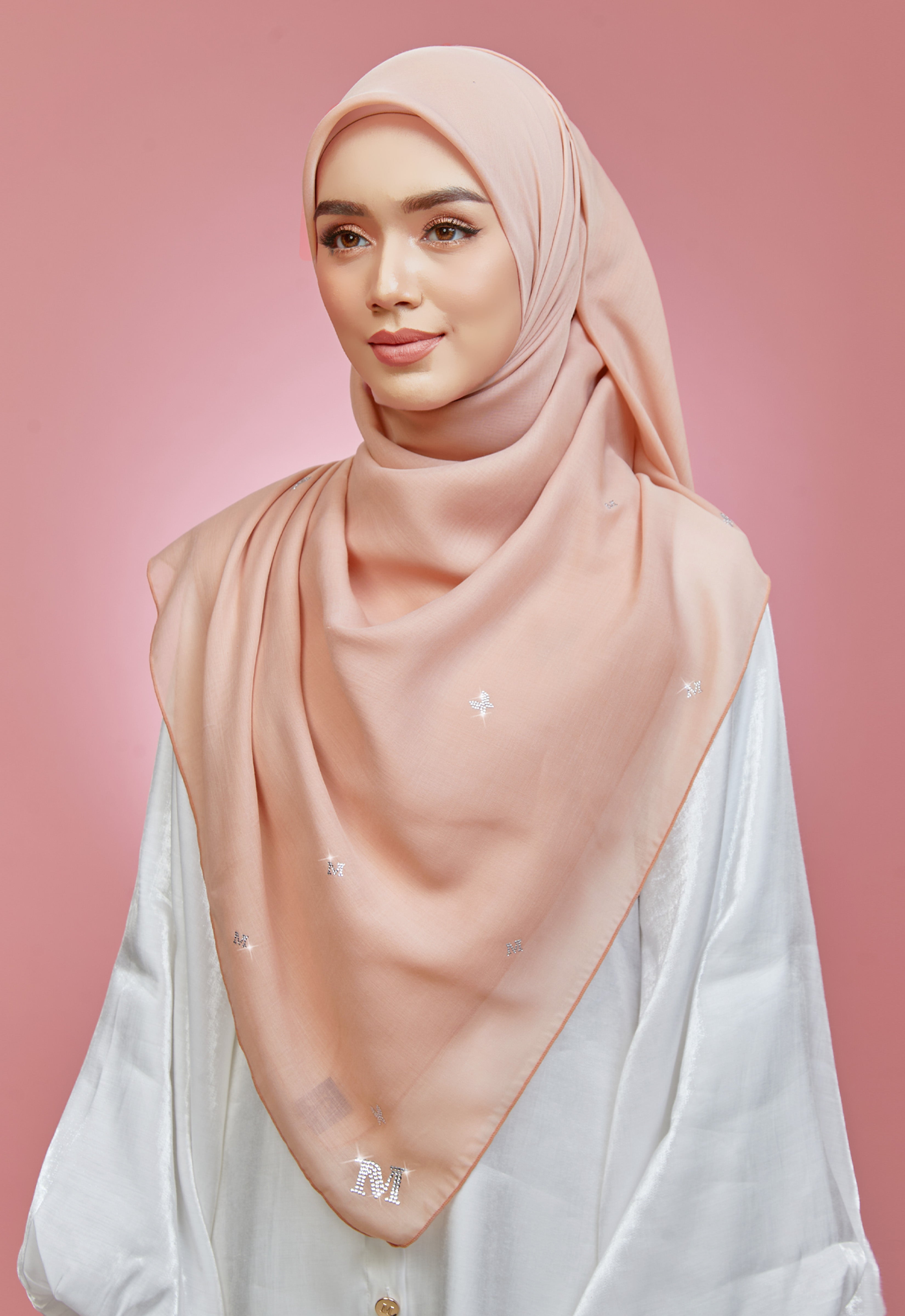 PLAIN BUTTERFLY STONE BAWAL - BLUSH PEACH