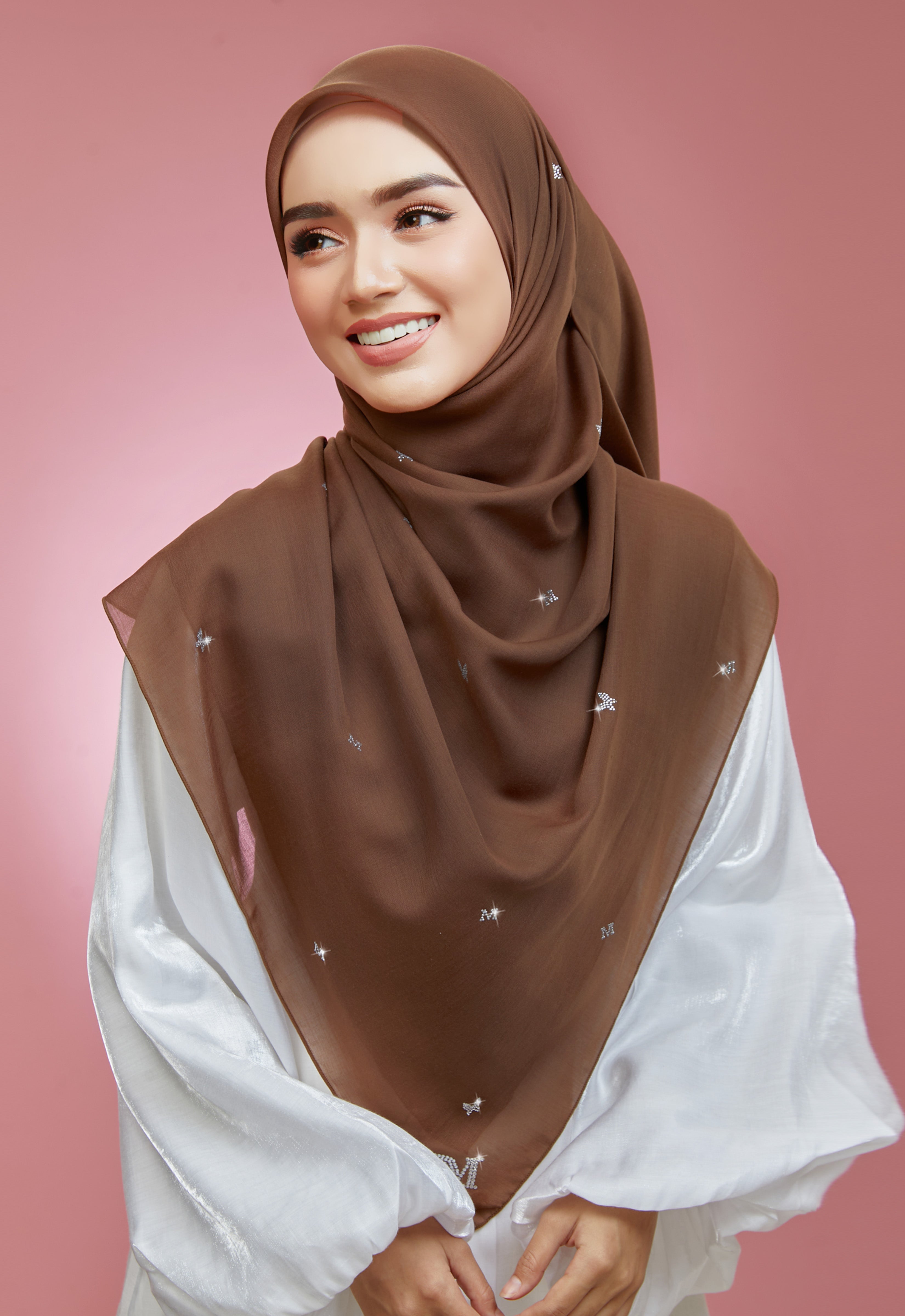 PLAIN BUTTERFLY STONE BAWAL - BROWN