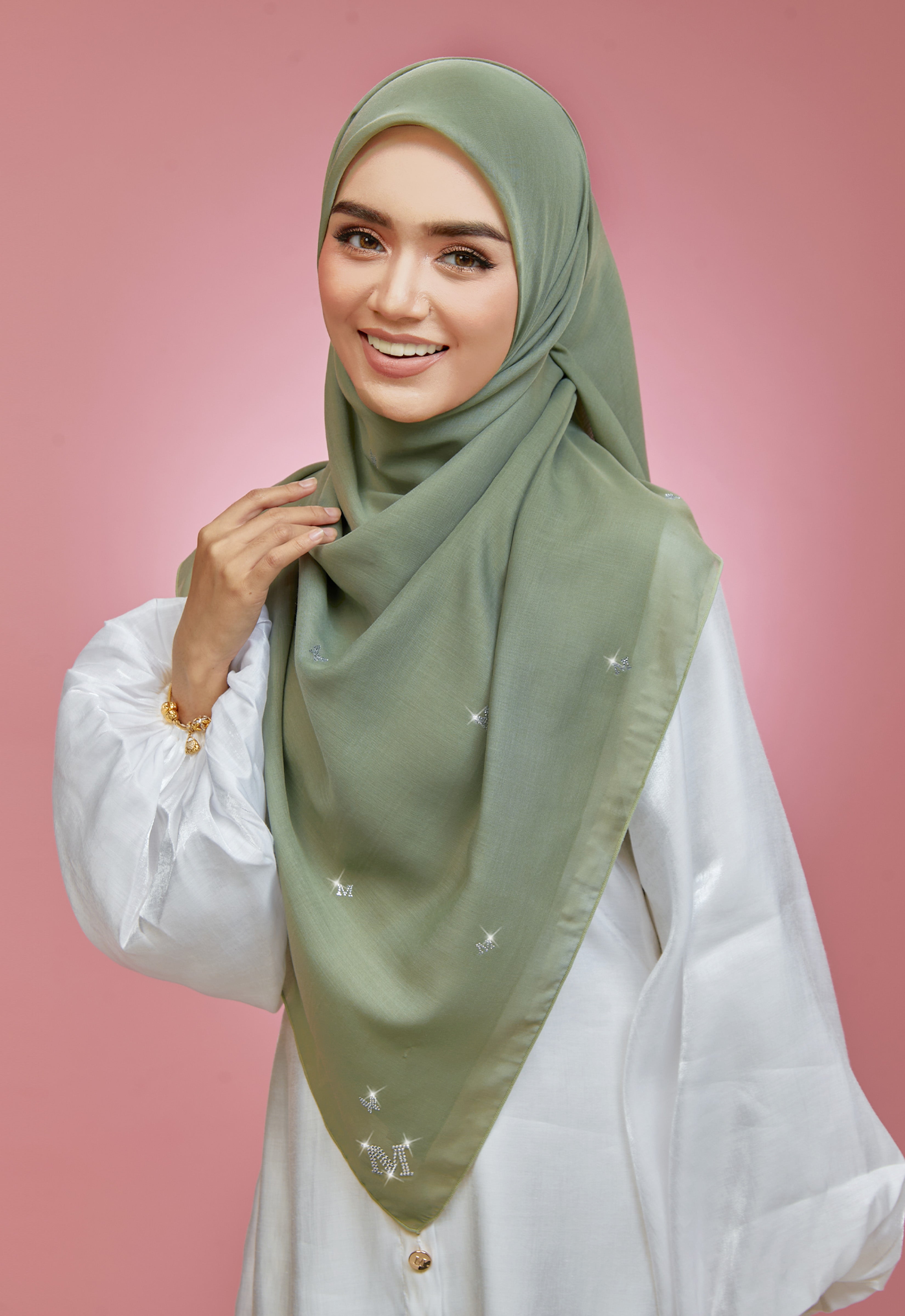 PLAIN BUTTERFLY STONE BAWAL - DUSTY GREEN
