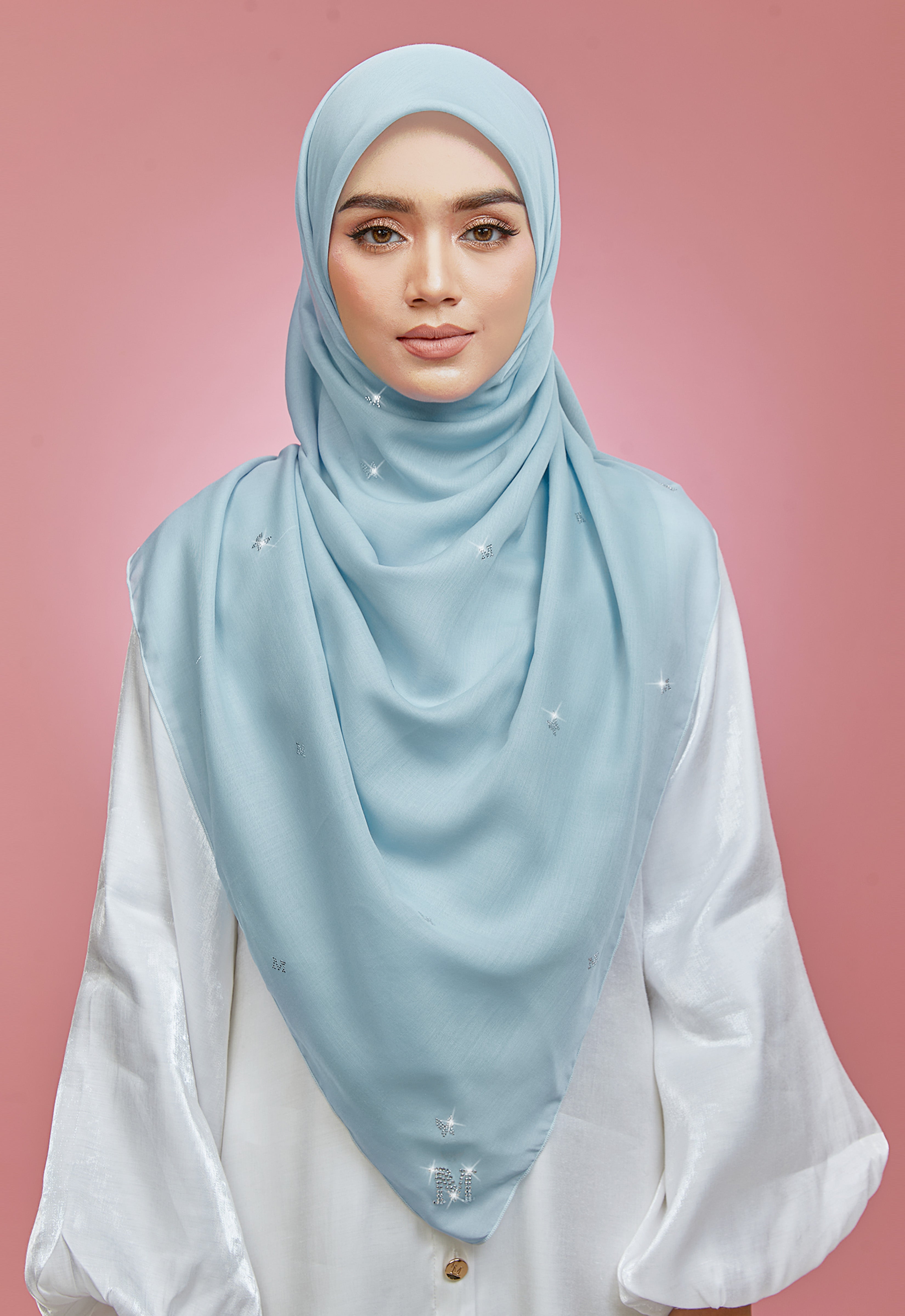 PLAIN BUTTERFLY STONE BAWAL - LIGHT BLUE