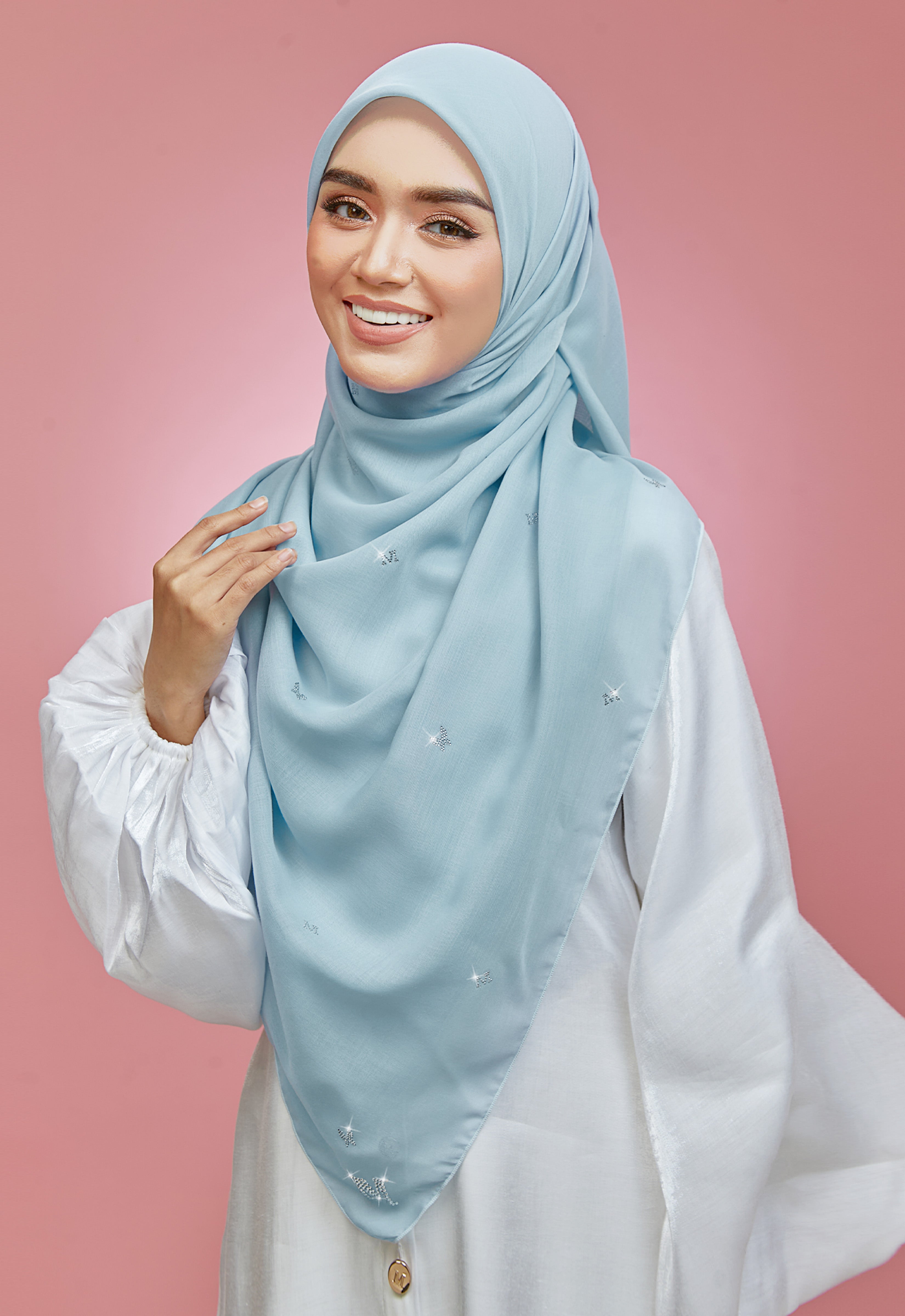 PLAIN BUTTERFLY STONE BAWAL - LIGHT BLUE