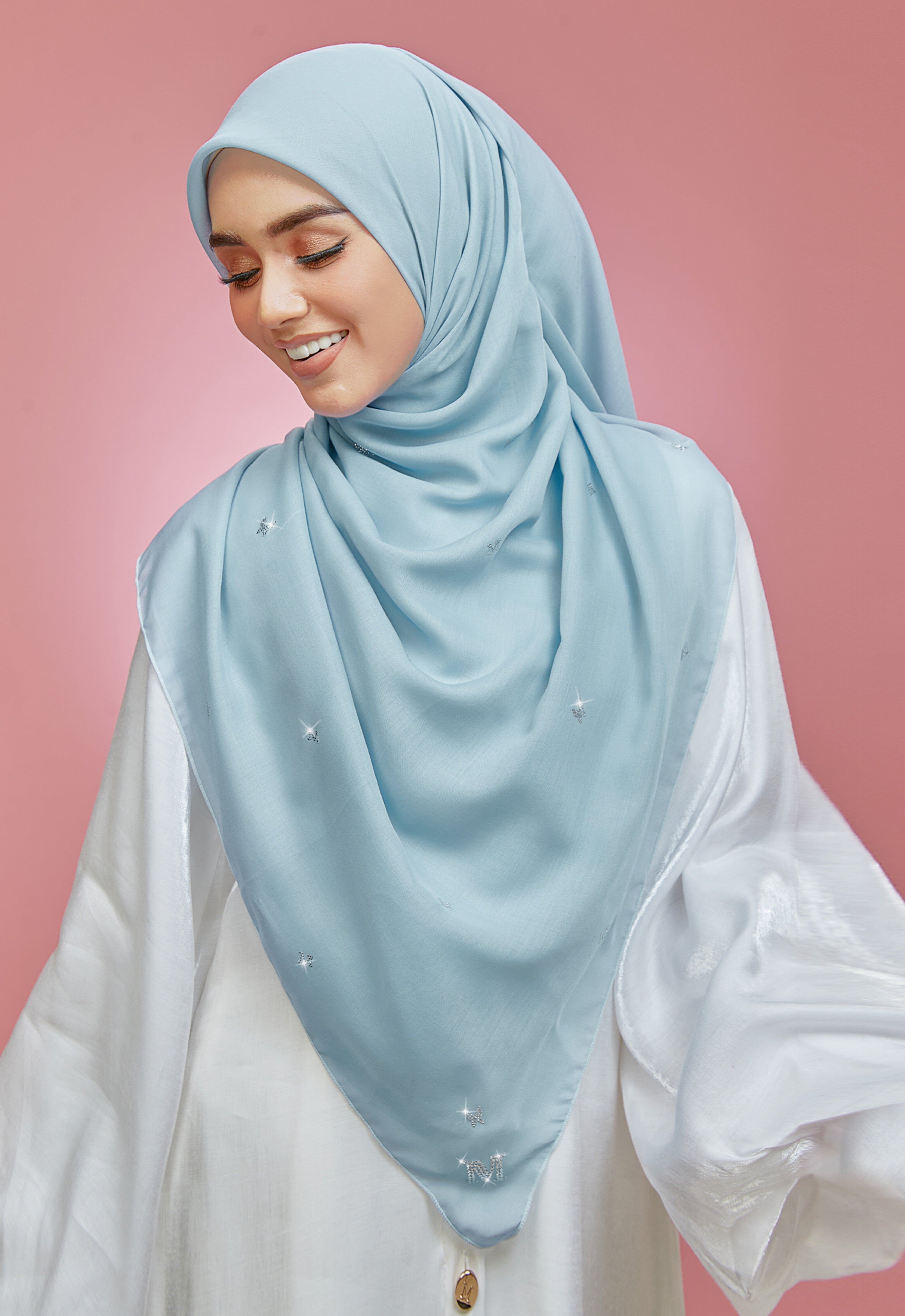 PLAIN BUTTERFLY STONE BAWAL - LIGHT BLUE