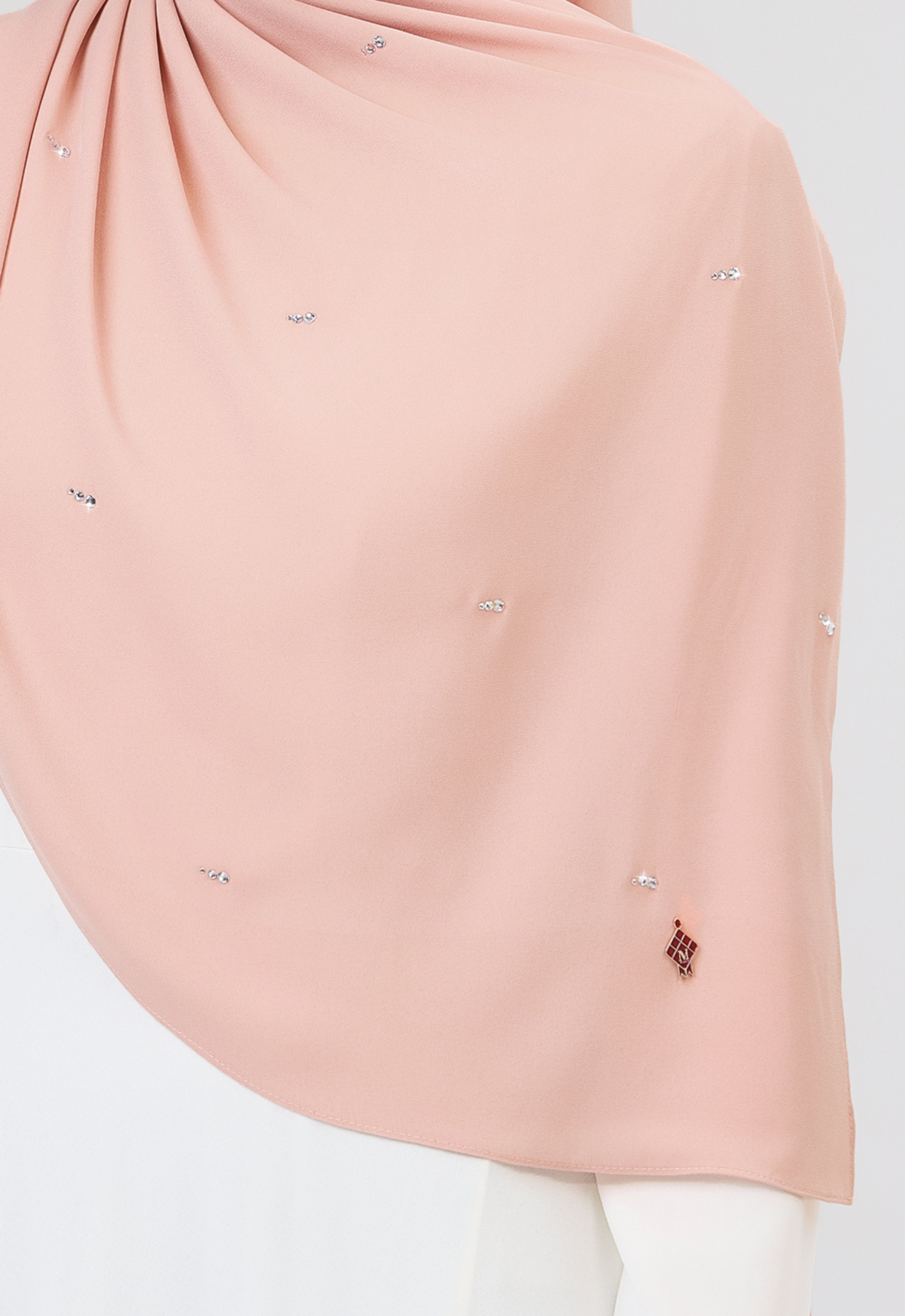 MINAZ HIJAB | SETULUS RAYA PLAIN STONE SHAWL - DUSTY PEACH