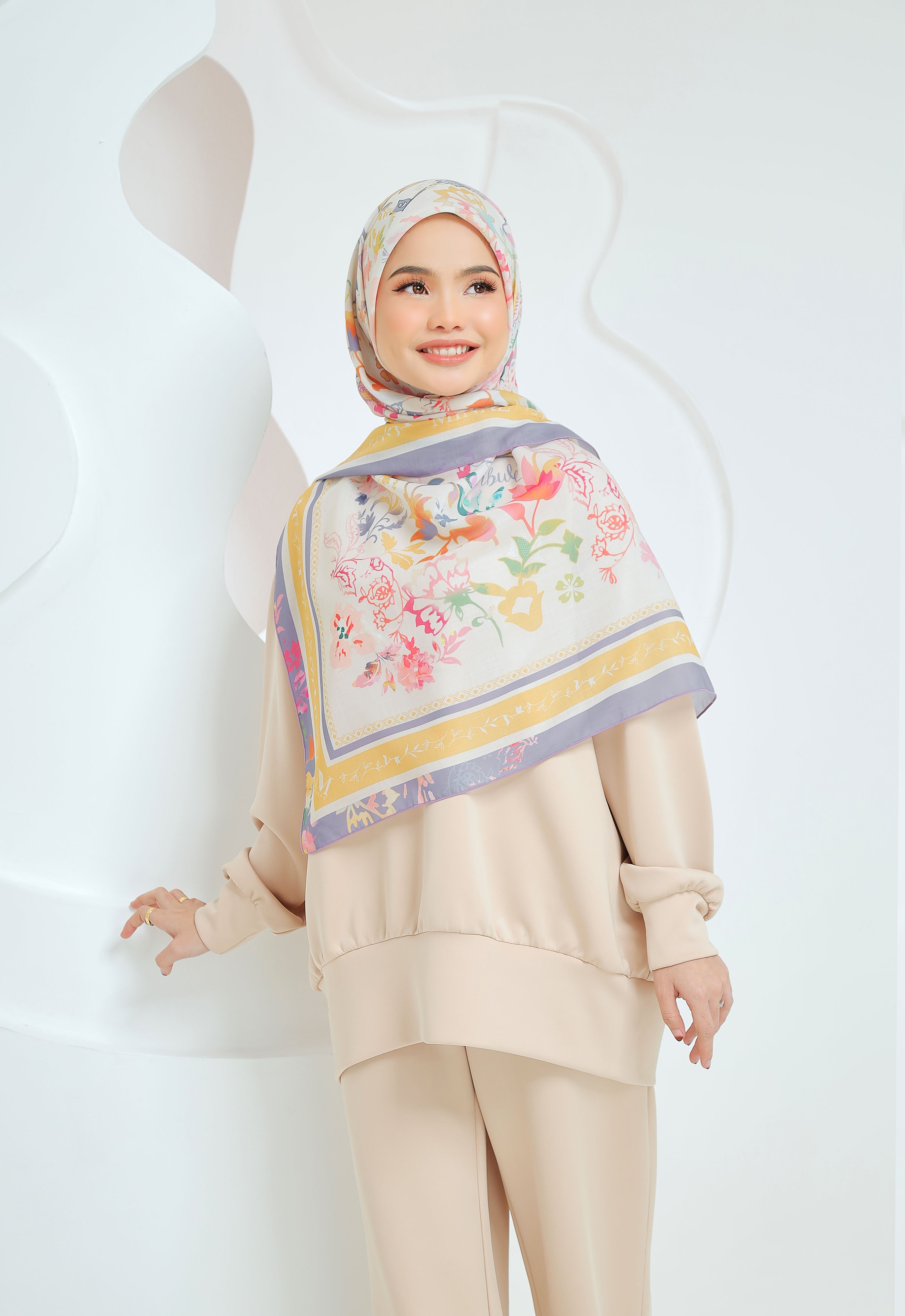 ISTANBUL BAWAL - CREAM