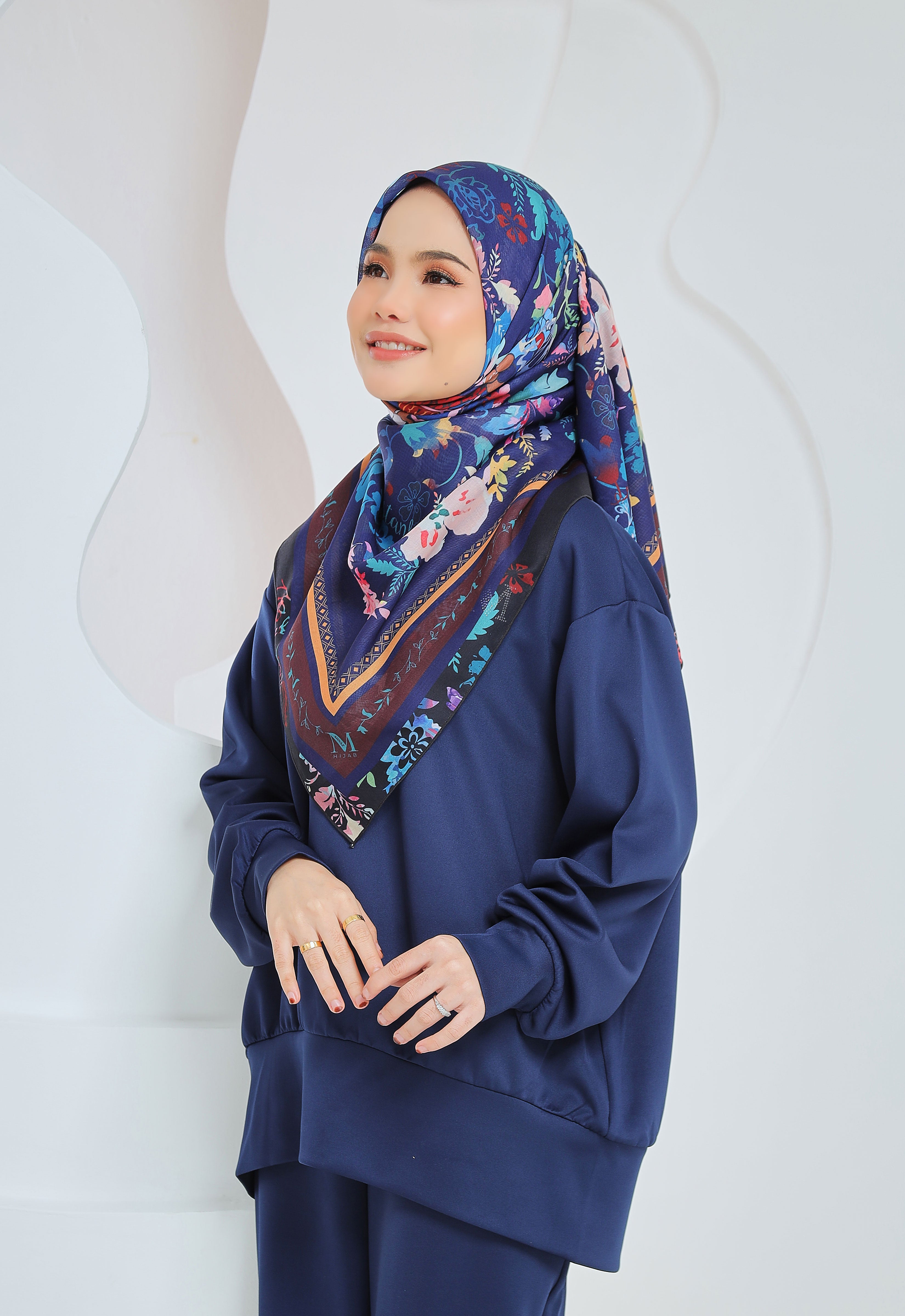 ISTANBUL BAWAL - DARK BLUE