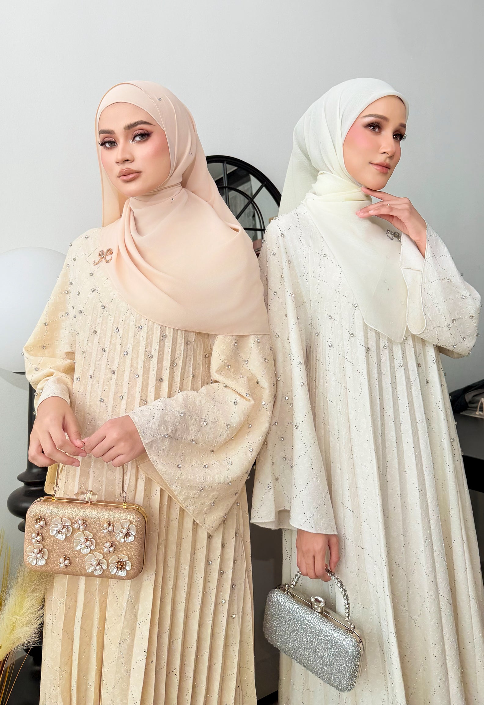 ALEEYA JALABIYA PLEATED PLAIN - BEIGE
