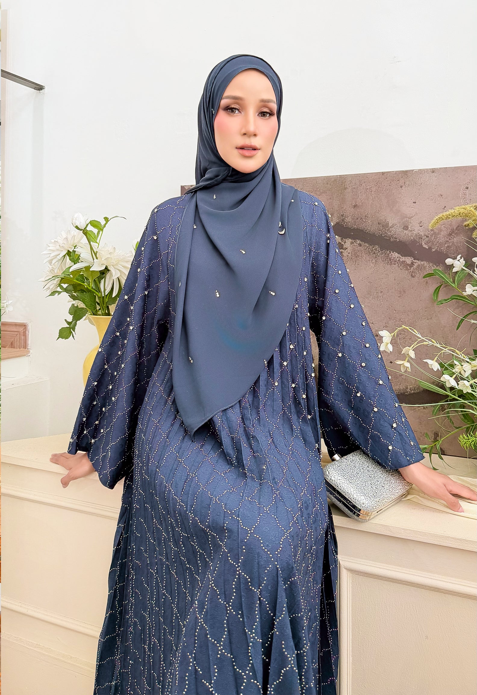 ALEEYA JALABIYA PLEATED PLAIN - BLUE