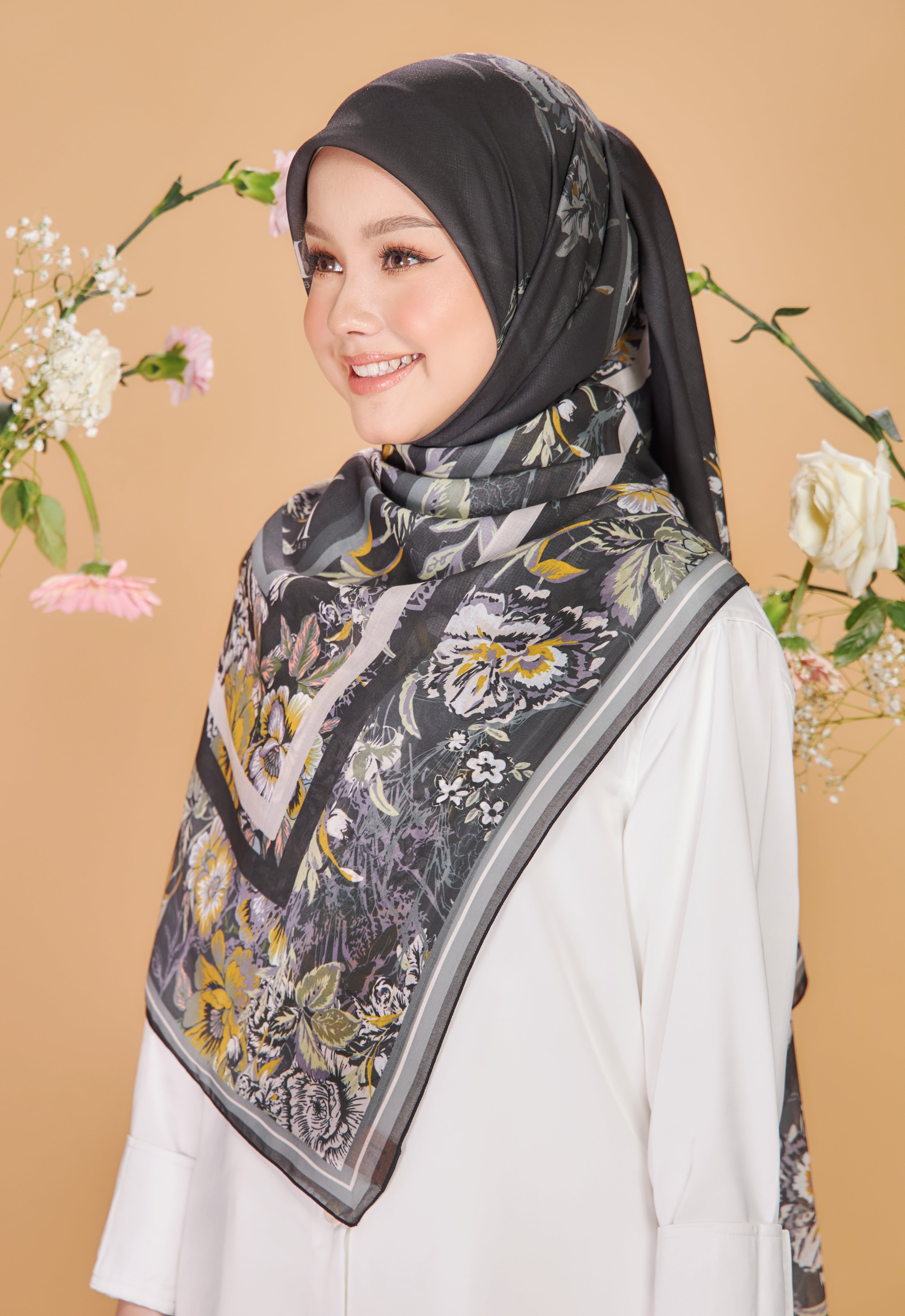 MAHRANI BAWAL - BLACK