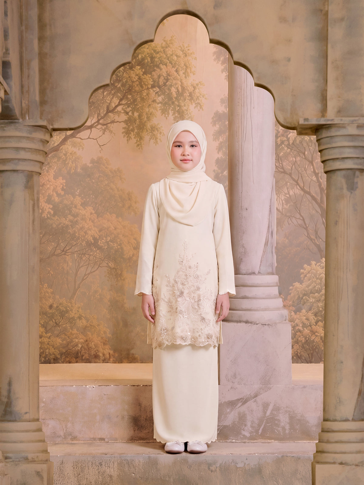 SUPER LUXE SERIES |MANOHARA KURUNG KIDS 2.0 - CREAM