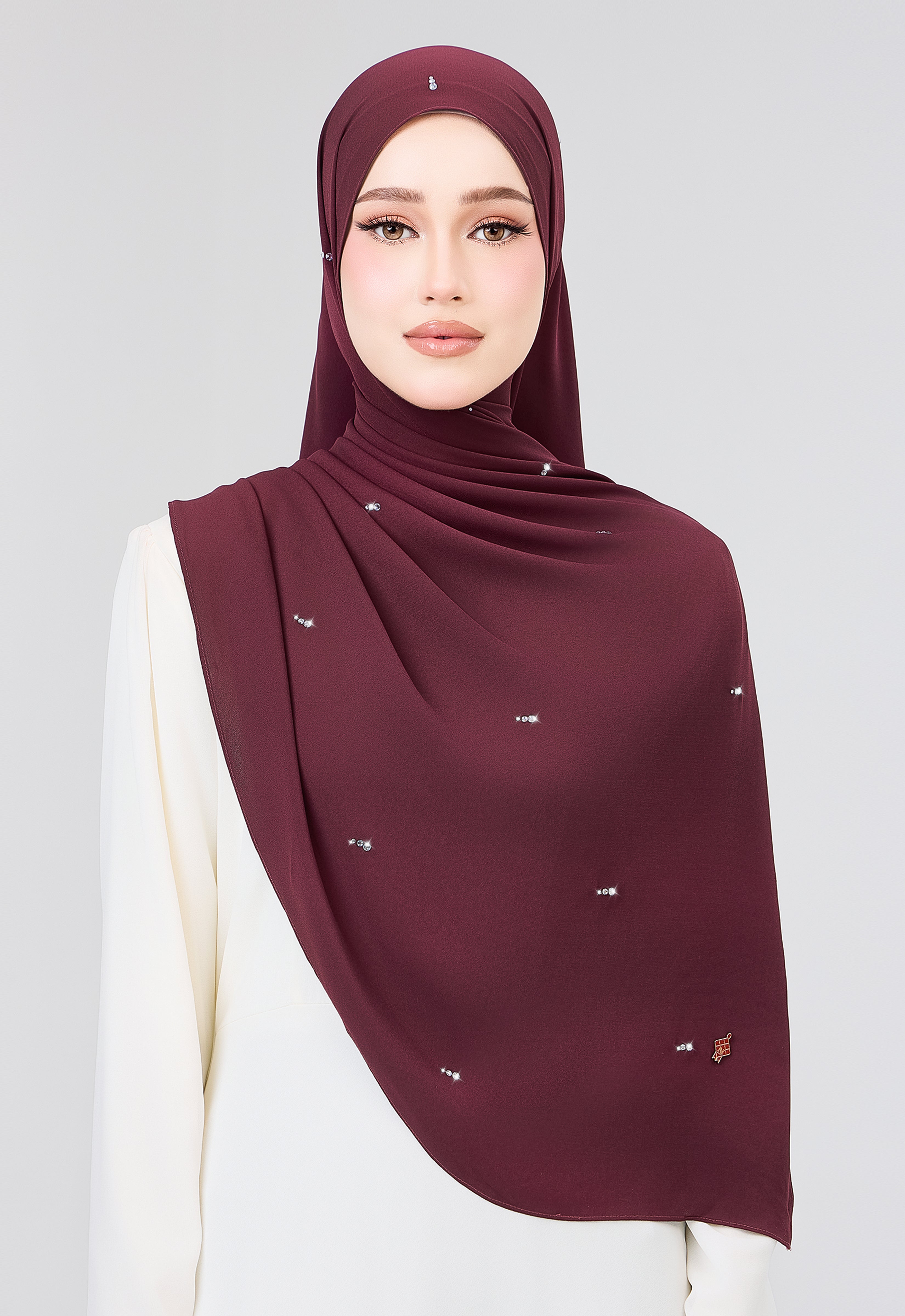 MINAZ HIJAB | SETULUS RAYA PLAIN STONE SHAWL - MAROON
