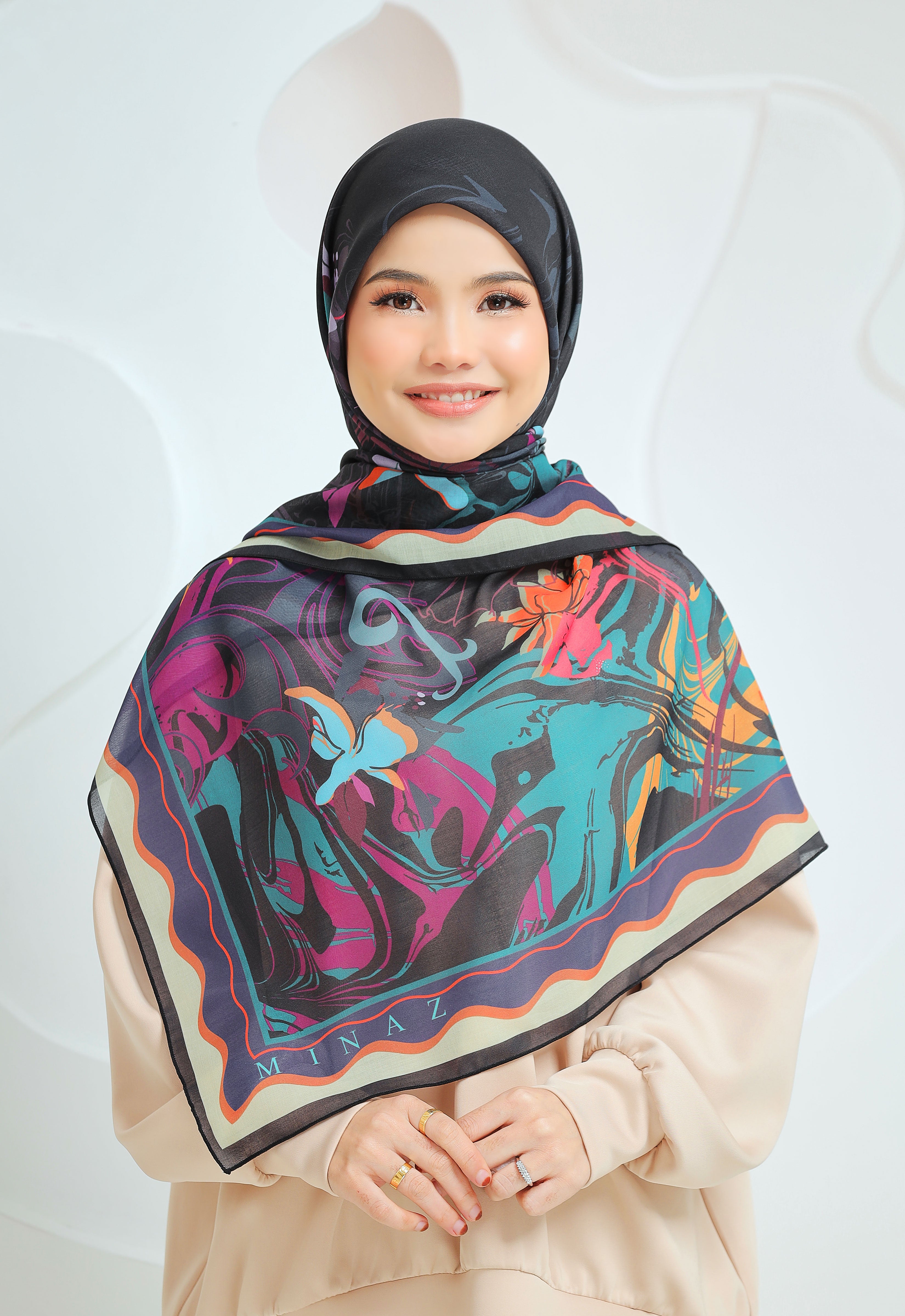 MILAN BAWAL - BLACK