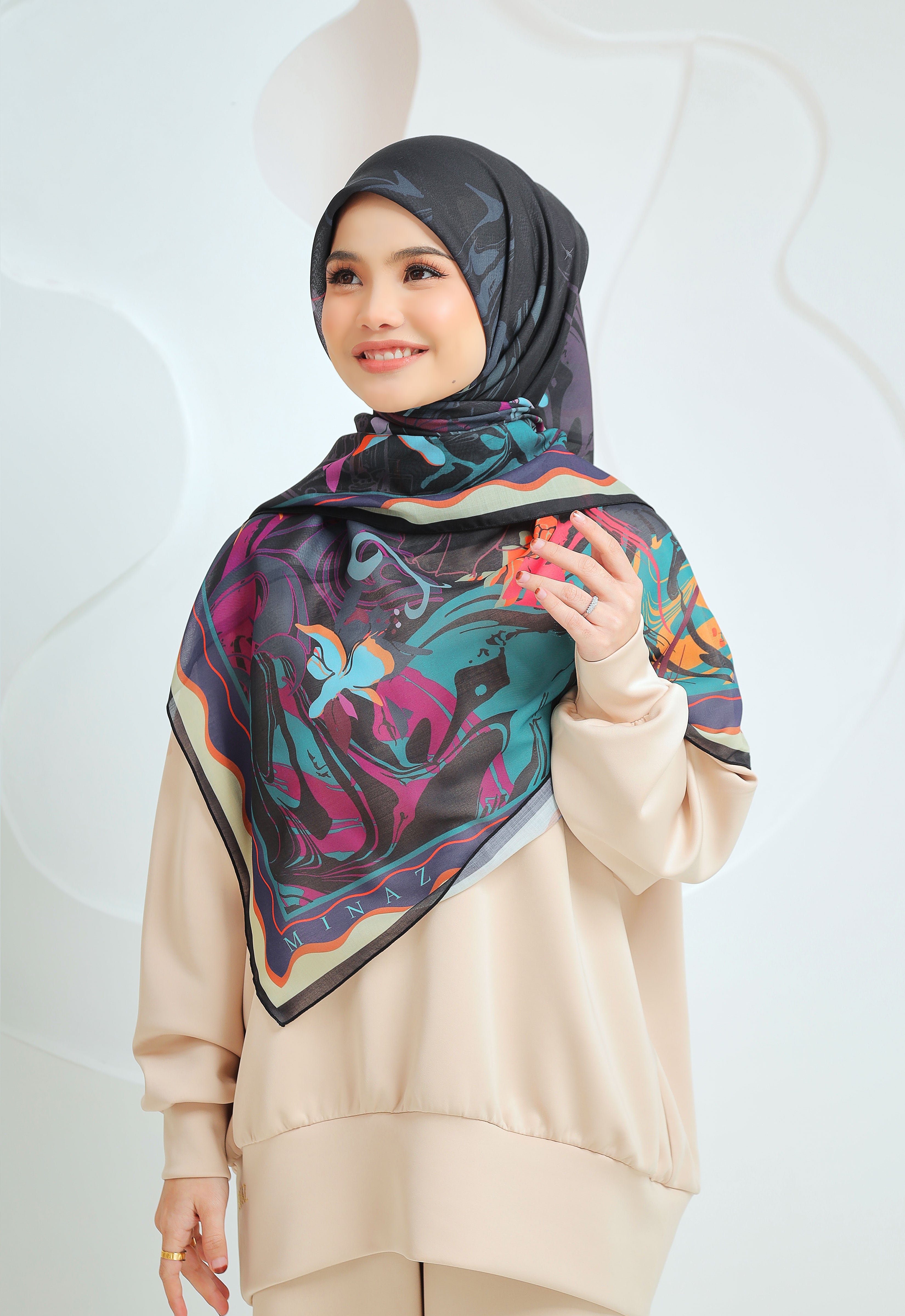 MILAN BAWAL - BLACK