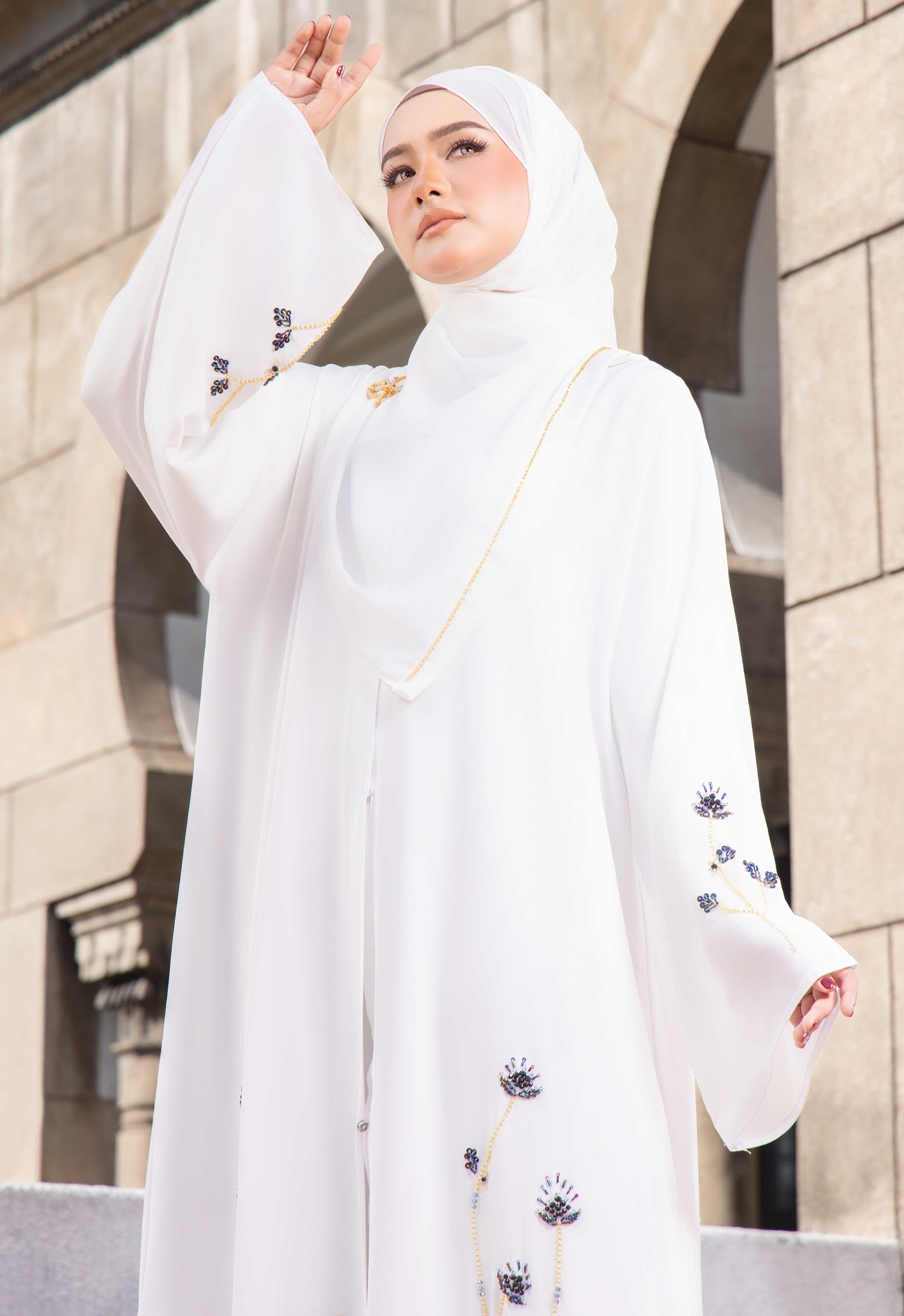 MAYSA ABAYA - OFF WHITE