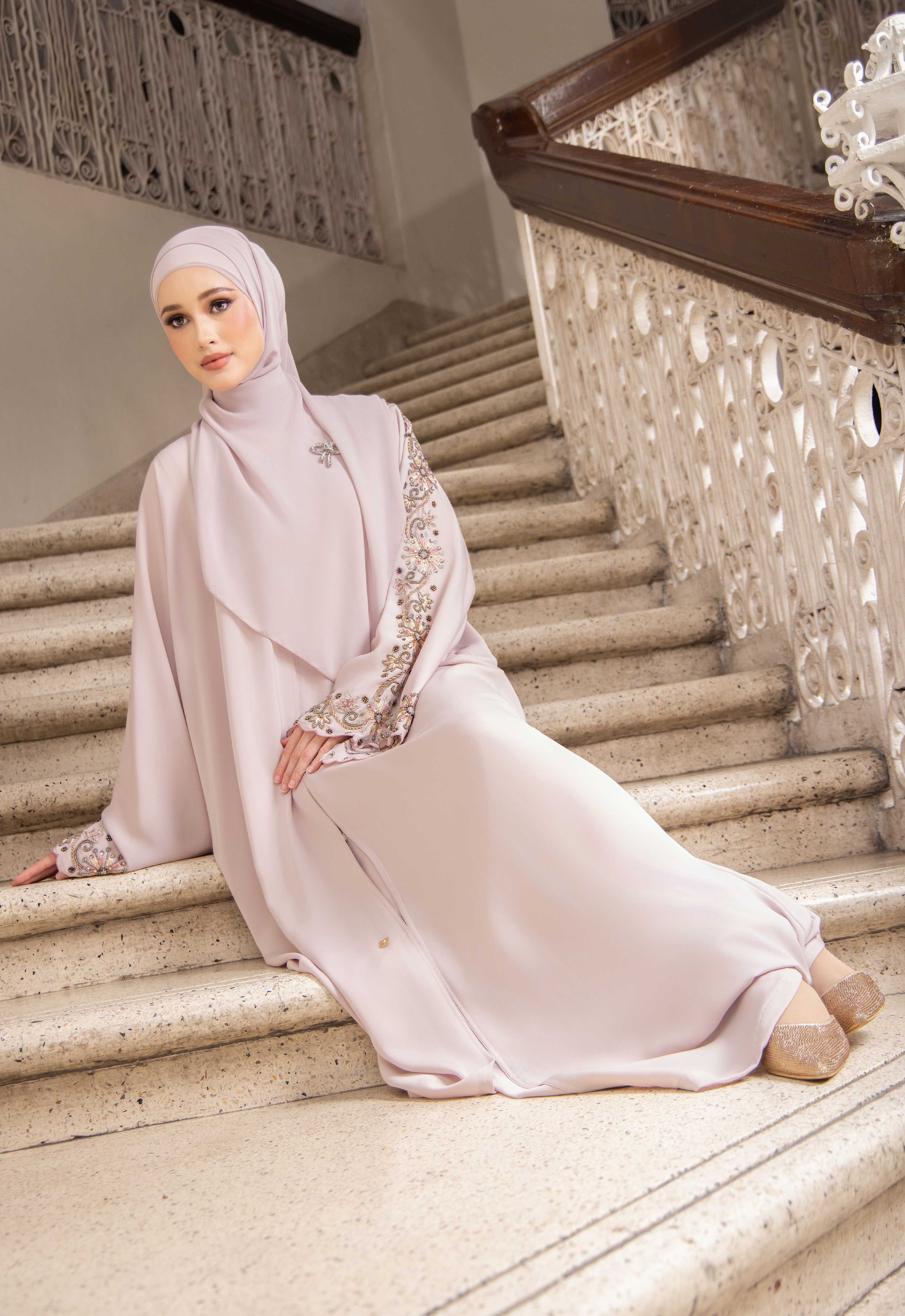 NAJJAH PREMIUM ABAYA - BEIGE
