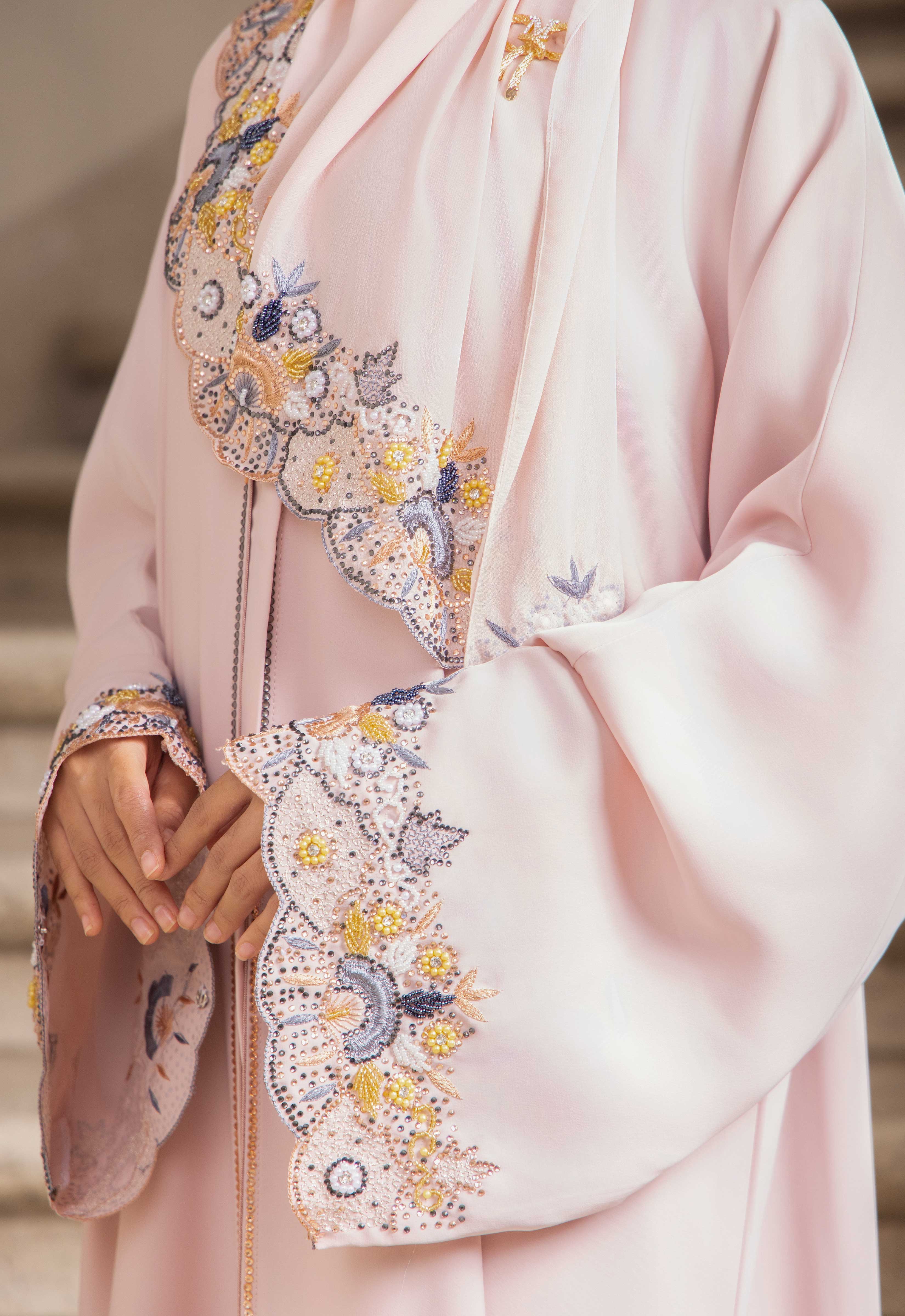 QASRINA PREMIUM ABAYA - PASTEL PINK
