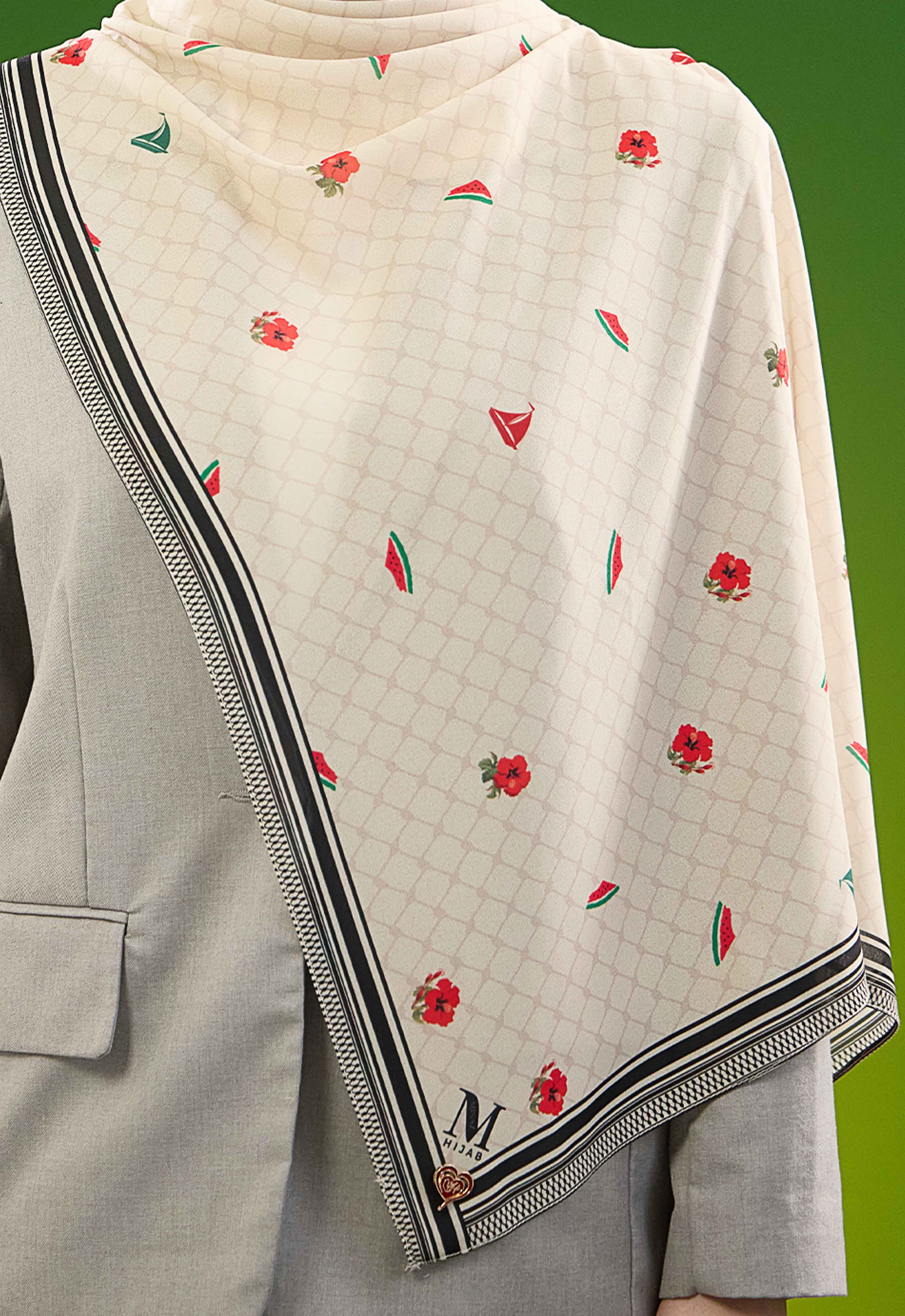 FREE PALESTINE SHAWL - SUMUD CHAMPAGNE