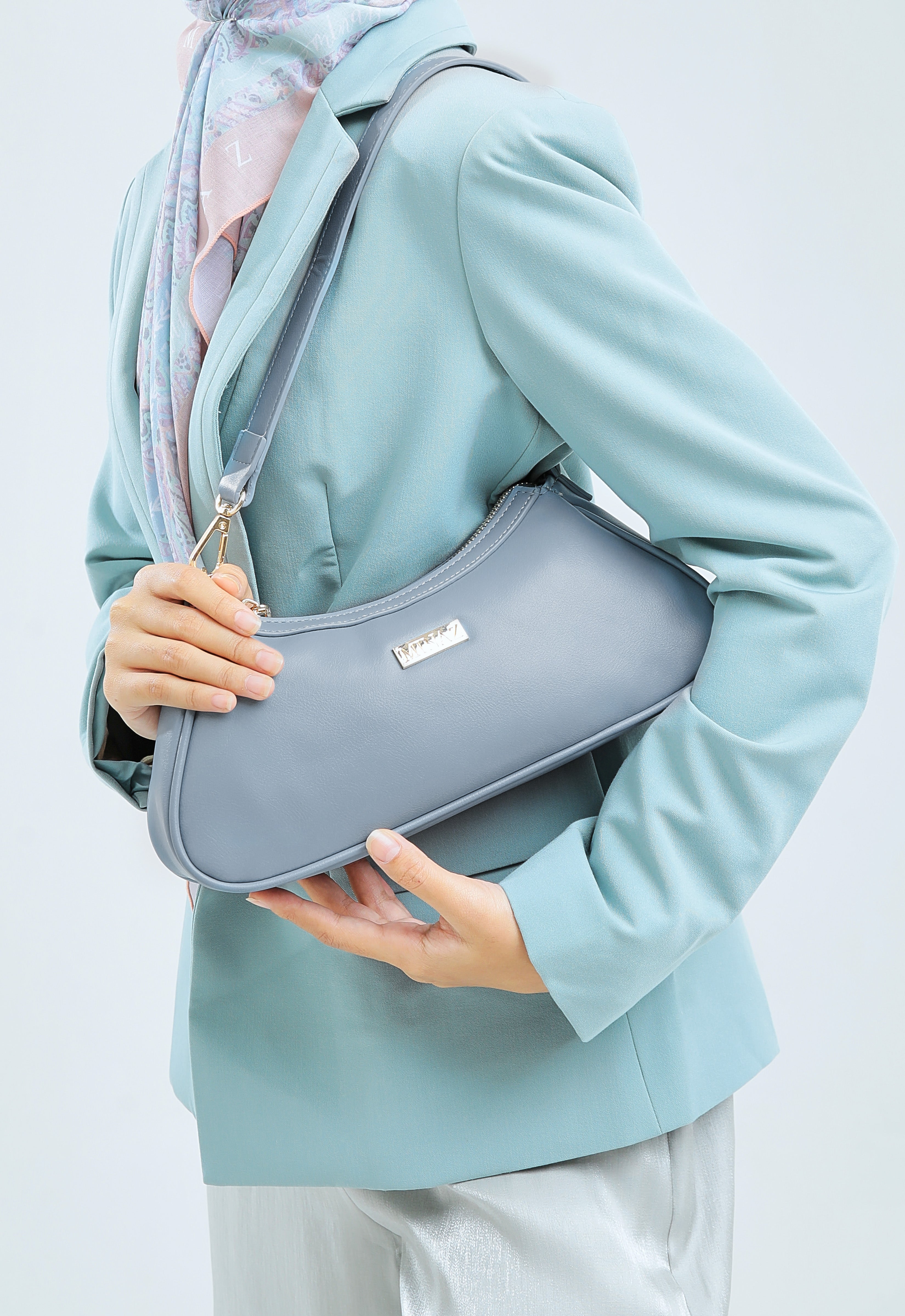 SARA SHOULDER BAG - STEEL BLUE