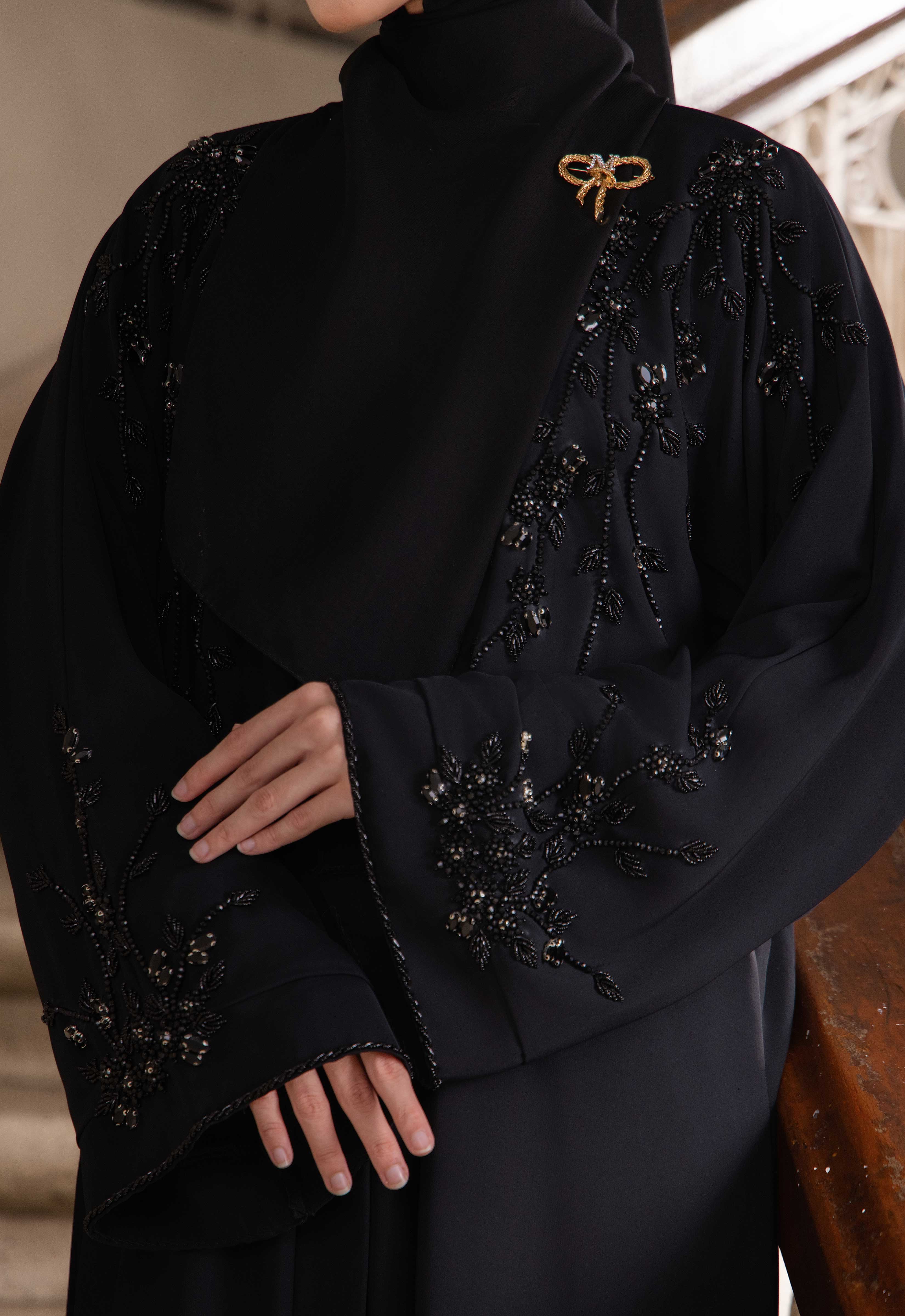 TASNEEM LUXE ABAYA - BLACK