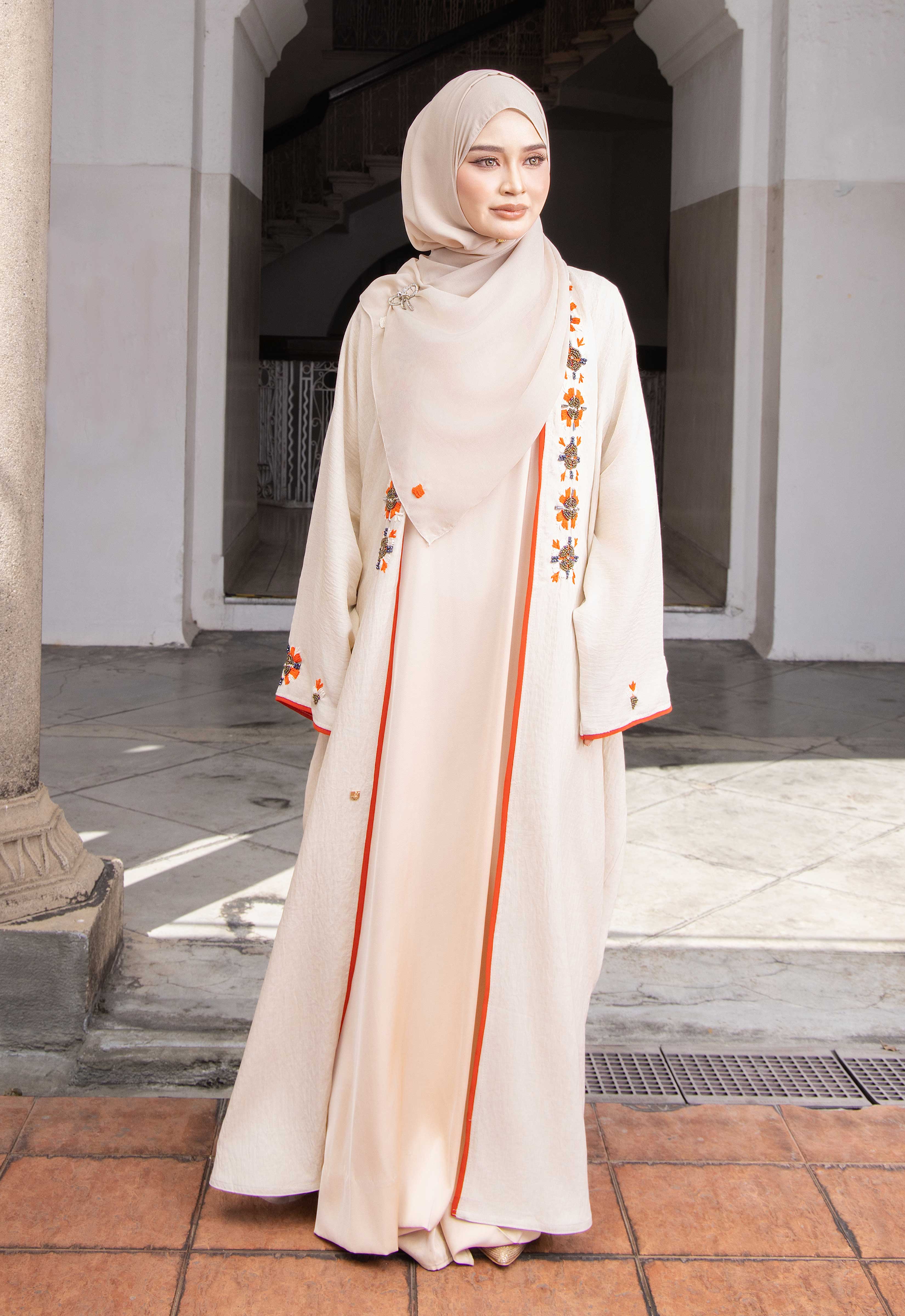 UMAIRA ABAYA - CREAM