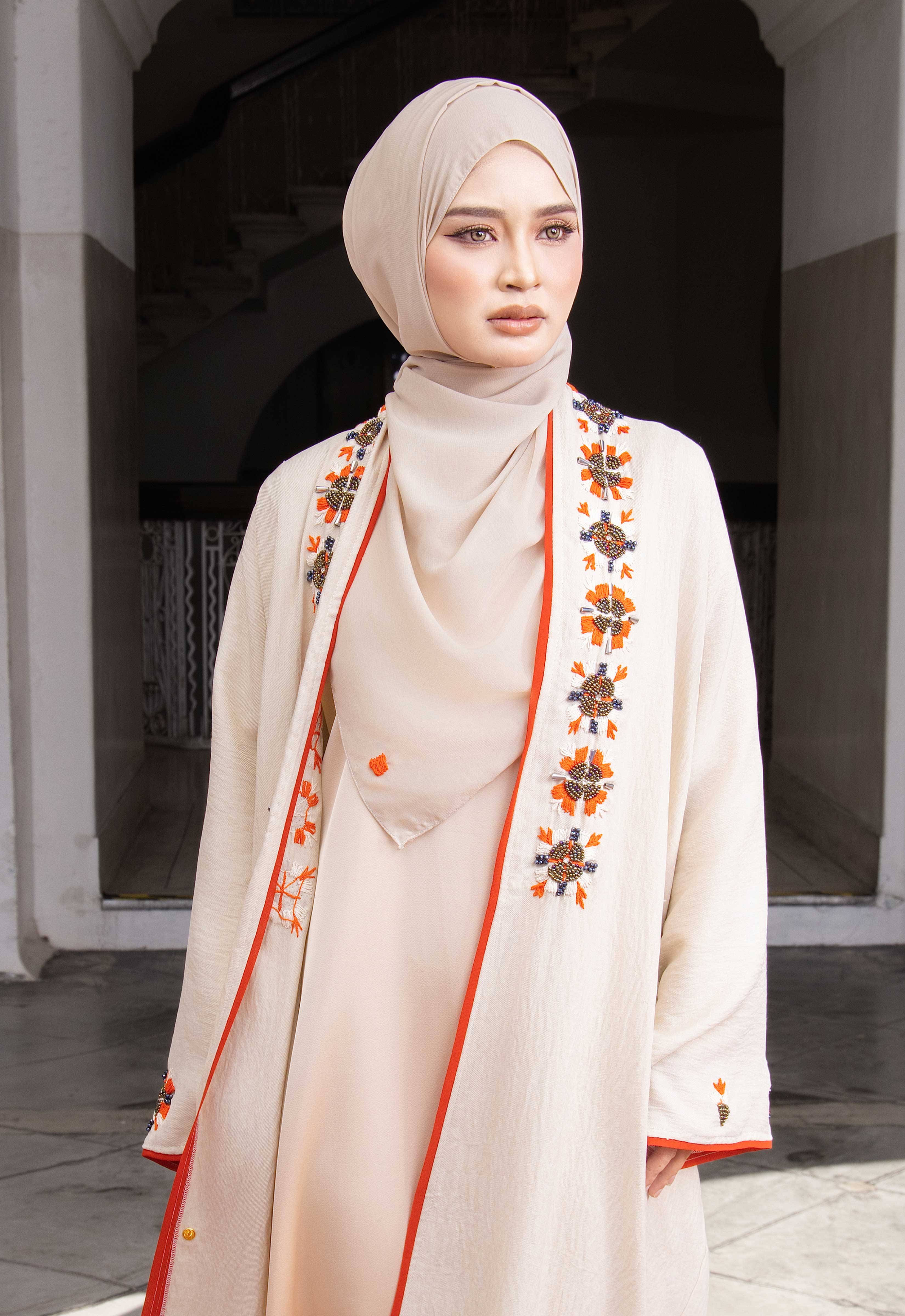 UMAIRA ABAYA - CREAM