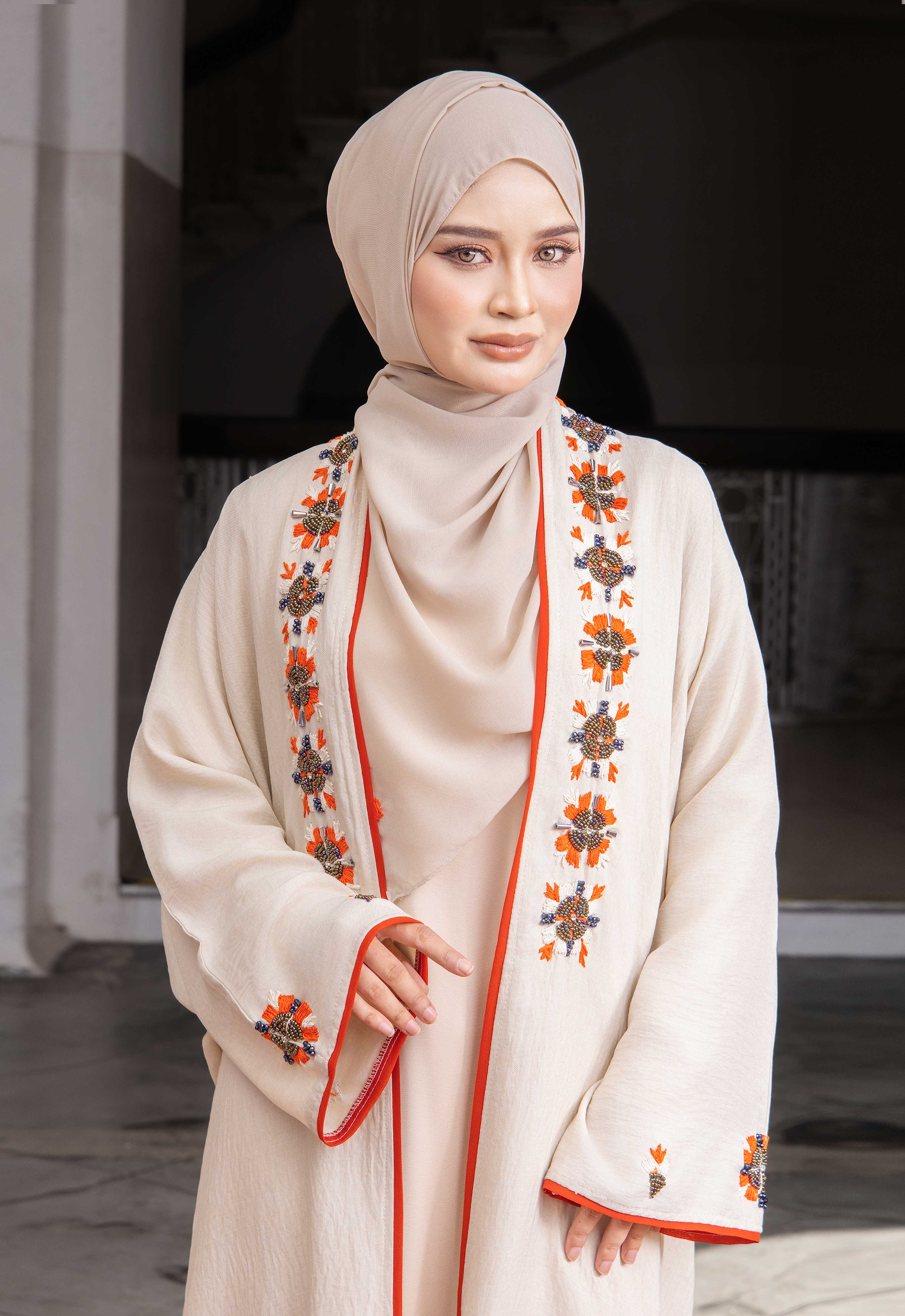UMAIRA ABAYA - CREAM
