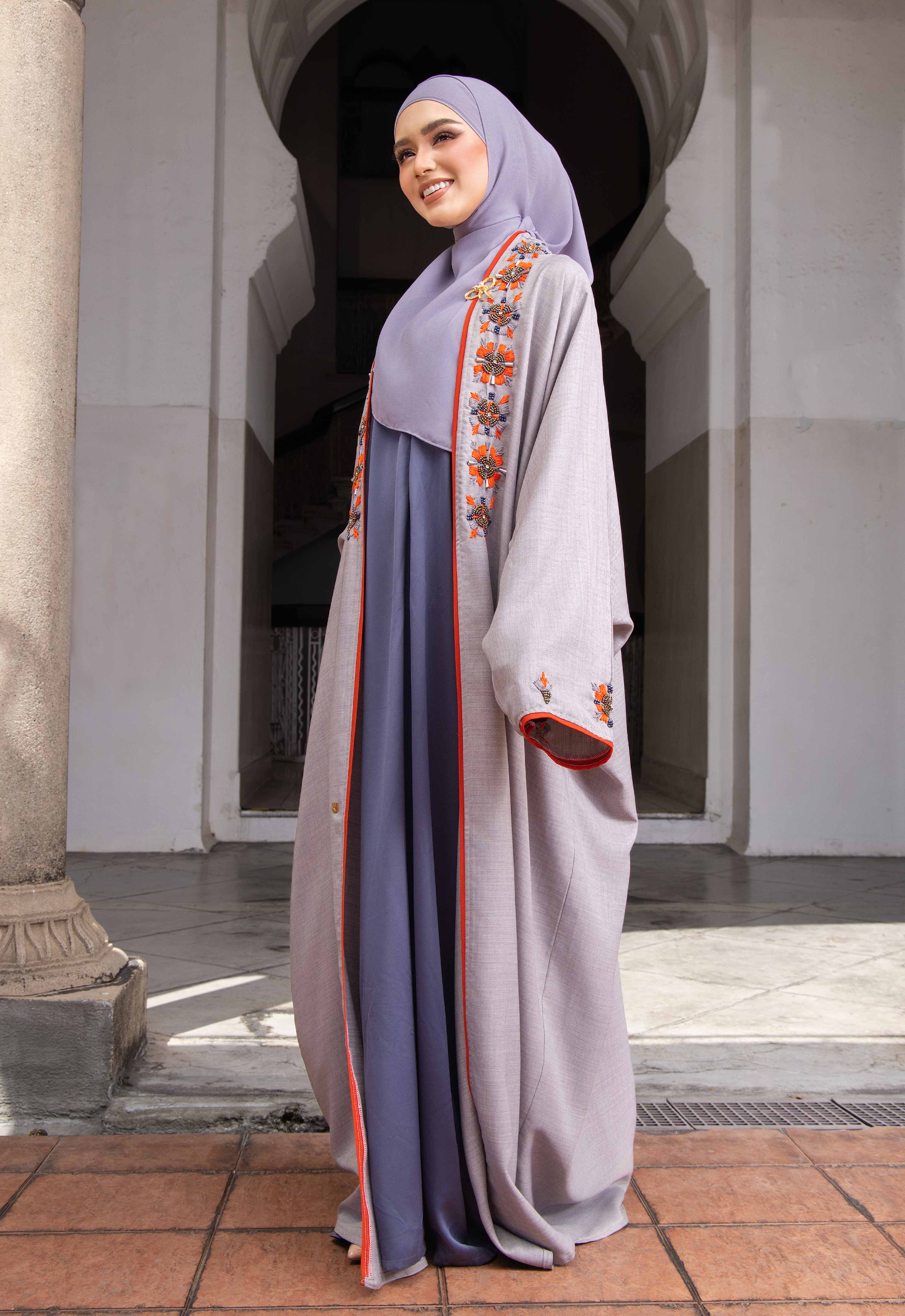 UMAIRA ABAYA - GREY